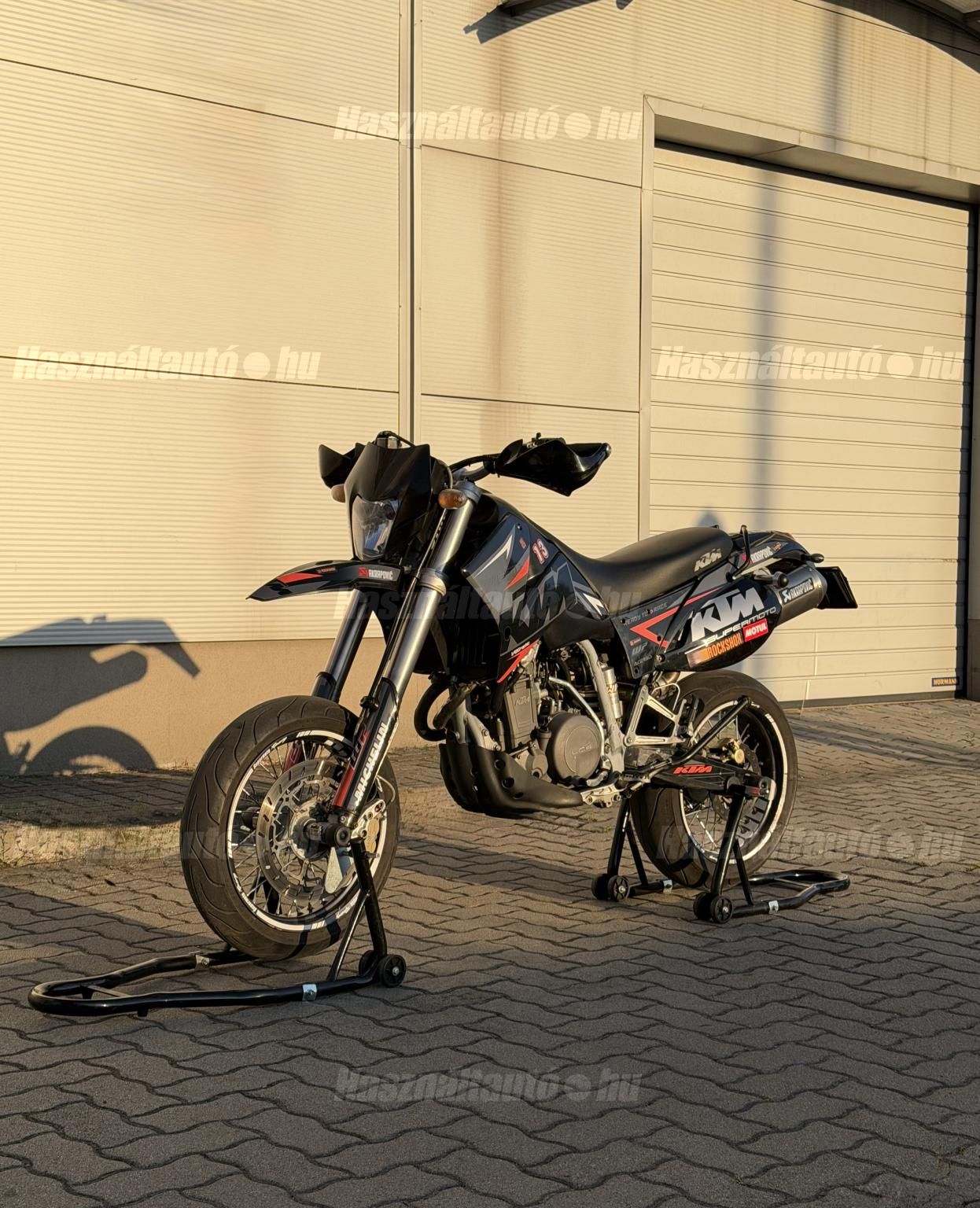 KTM 640 LC4 SUPERMOTO 2004/5 - 1