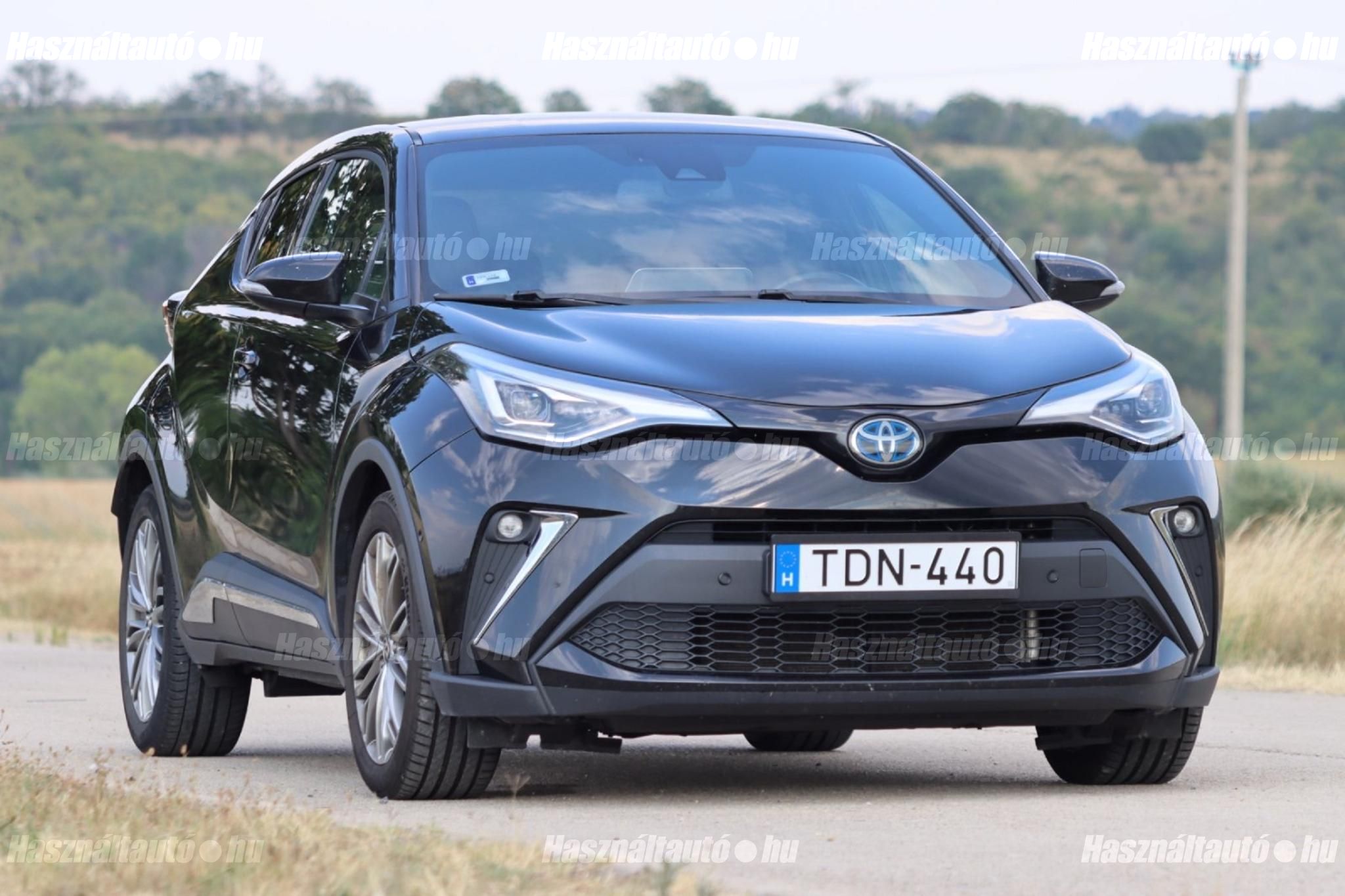 TOYOTA C-HR 2022/3 - 1
