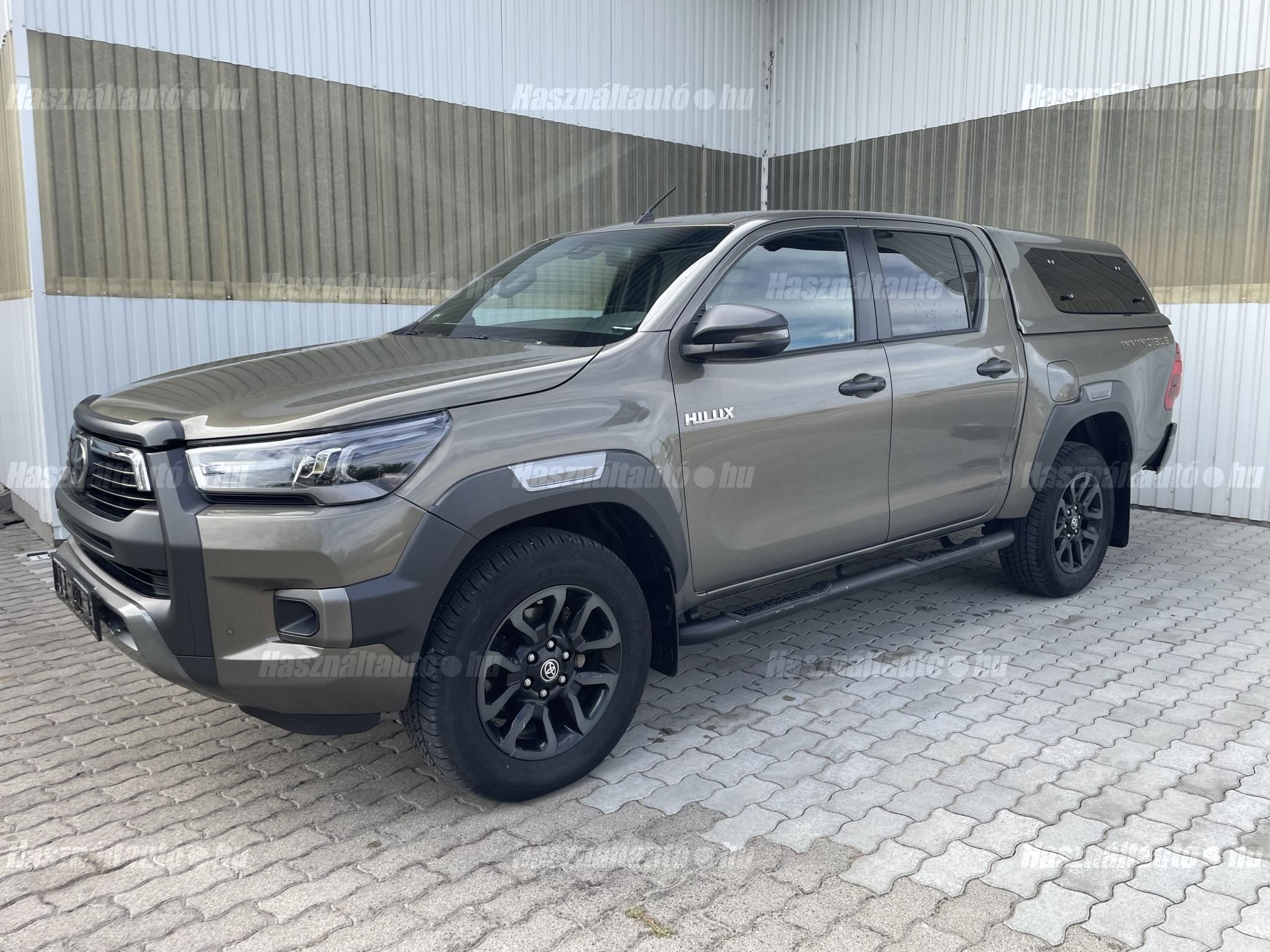 TOYOTA HILUX 2021/3 - 1