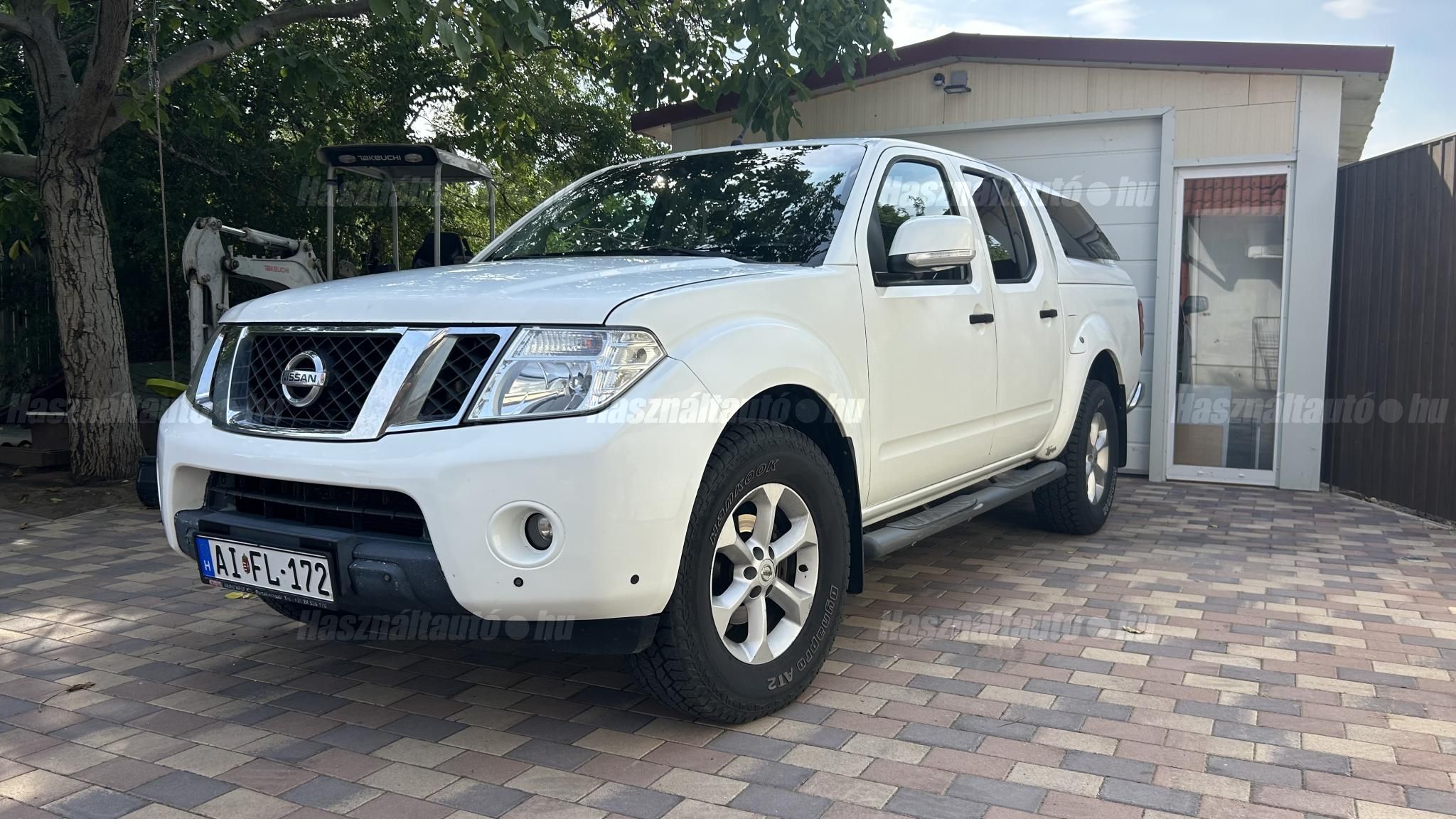 NISSAN NAVARA 2010/6 - 1