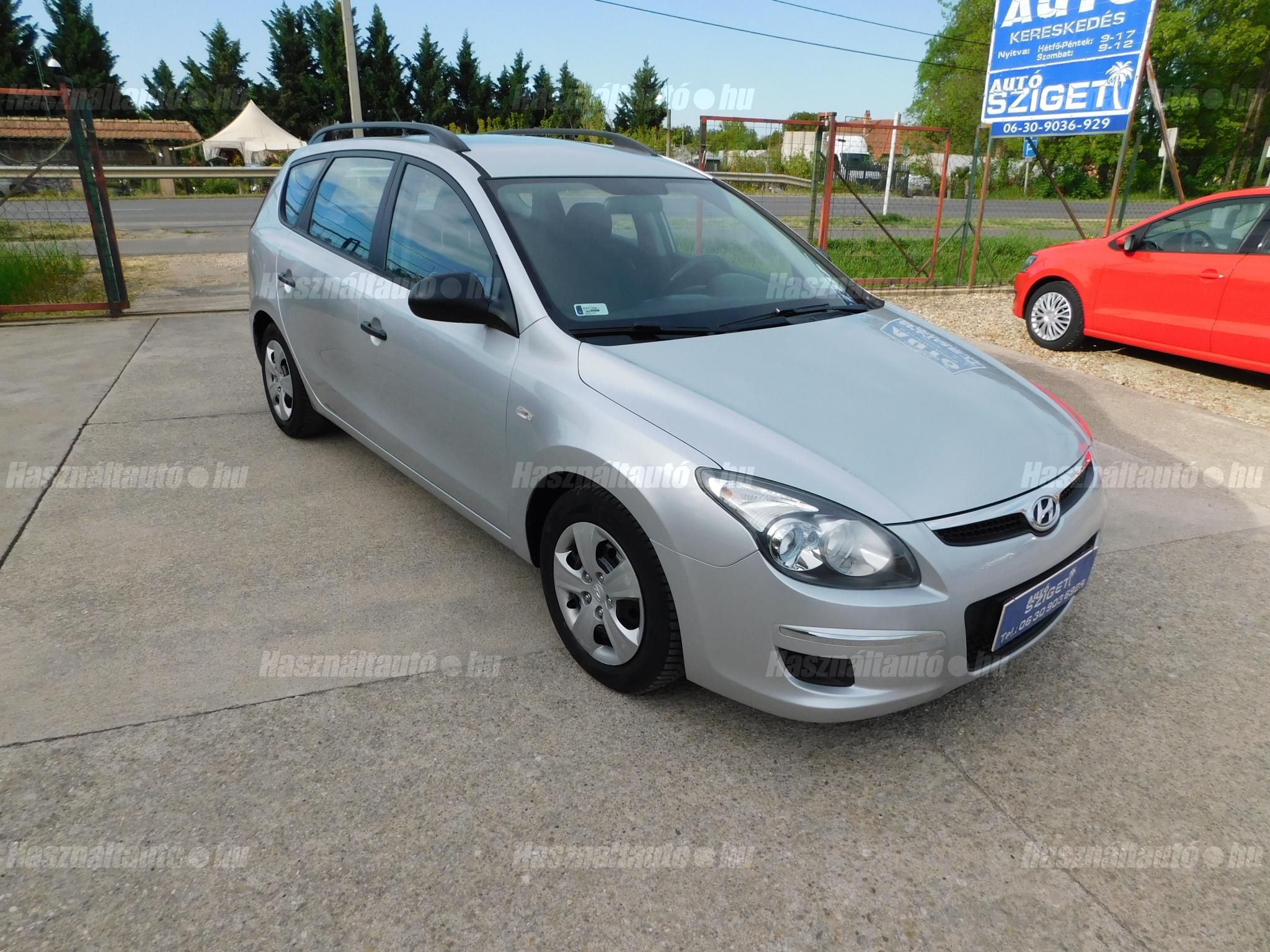 HYUNDAI I30 2009/8 - 1
