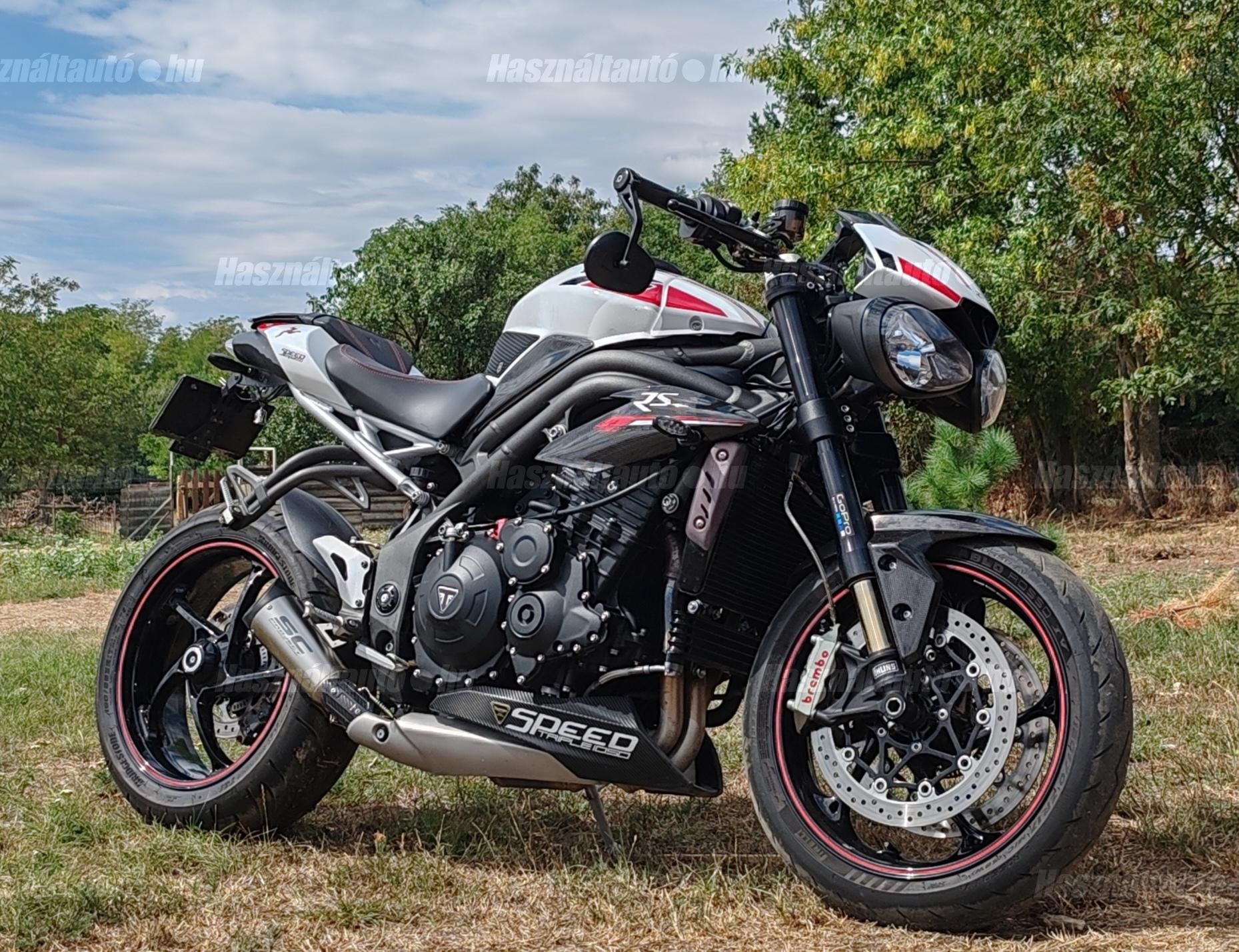 TRIUMPH SPEED TRIPLE 1050 2019/1 - 1