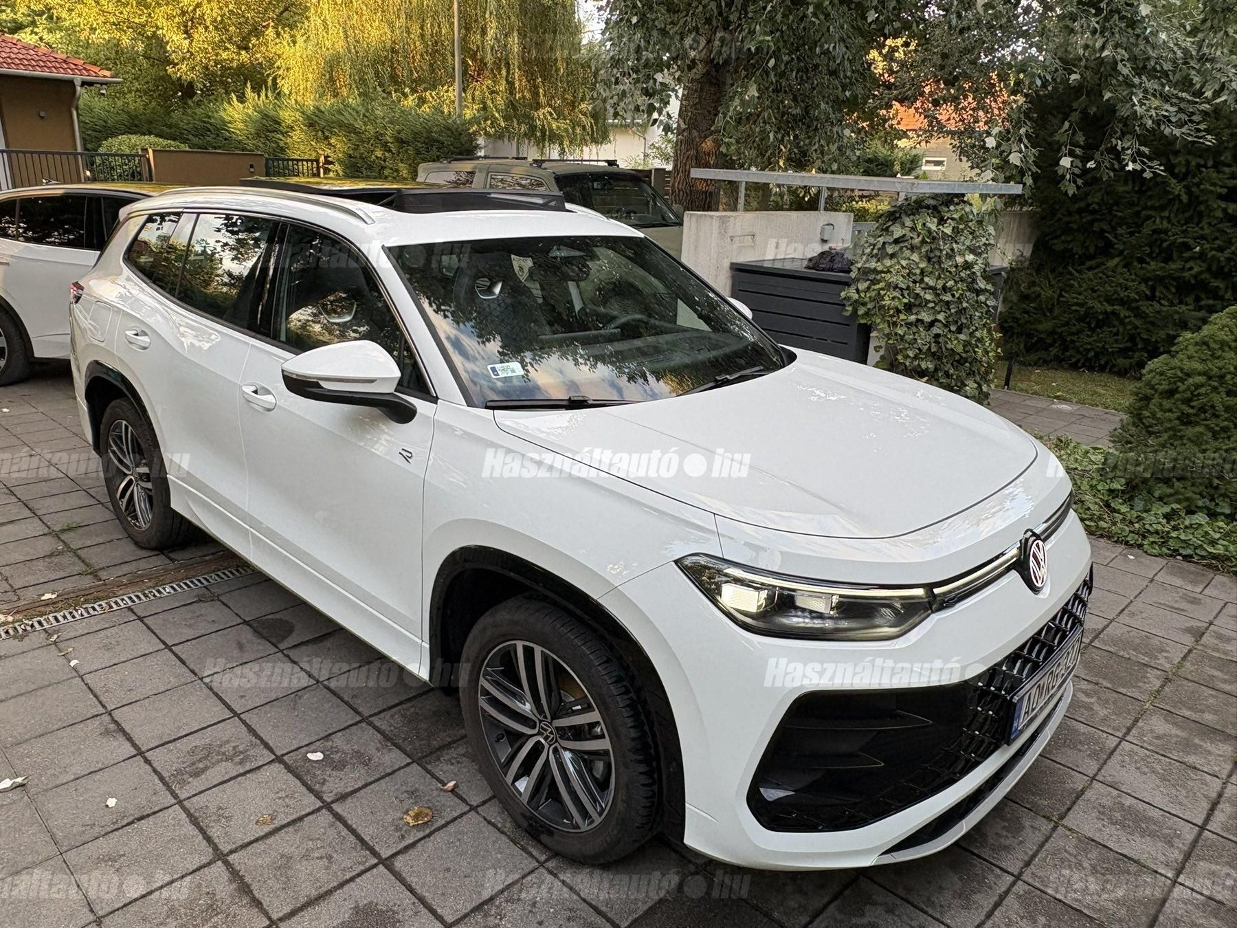 VOLKSWAGEN TAYRON 2026/5 - 1