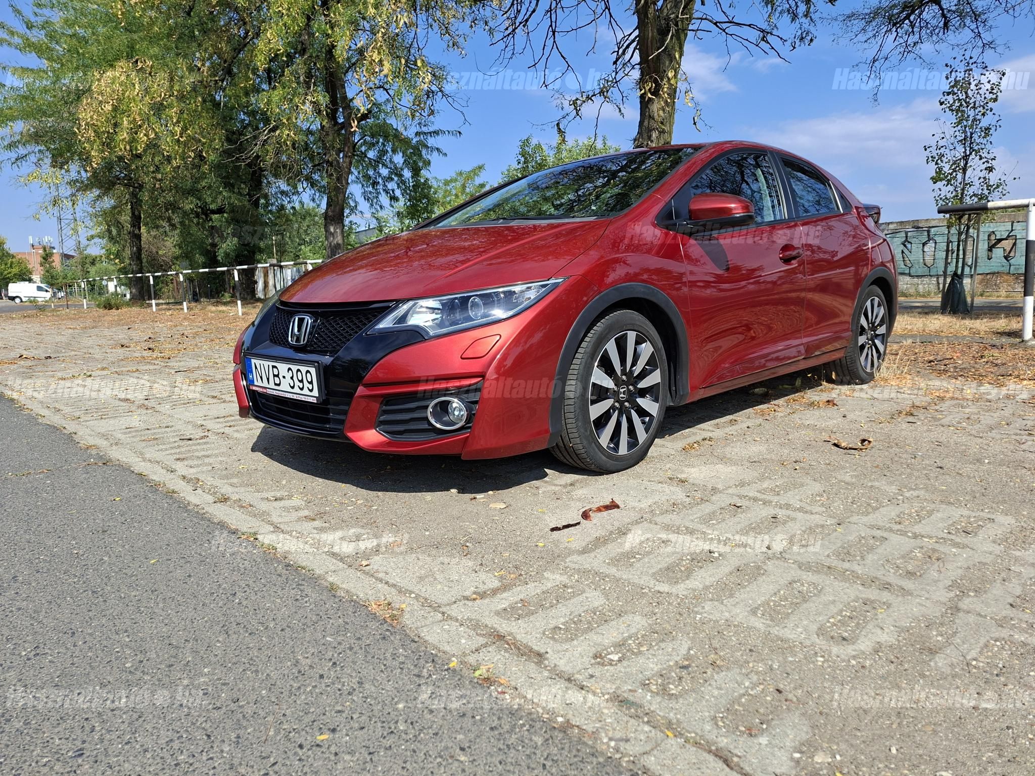 HONDA CIVIC 2016/3 - 1