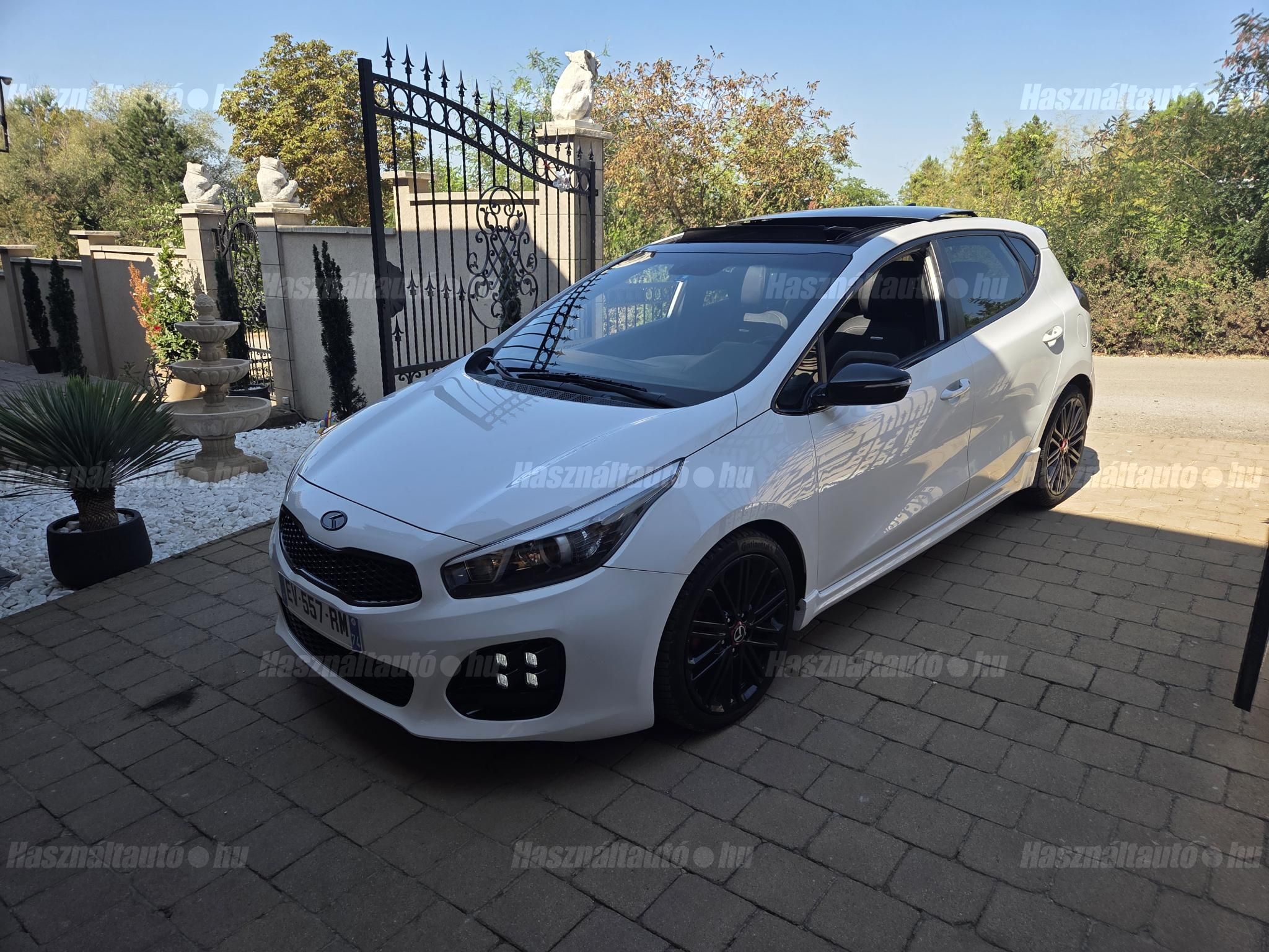 KIA CEE'D 2018/3 - 1