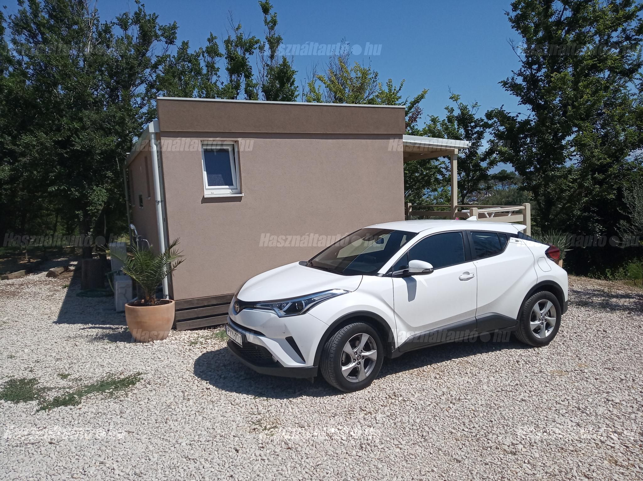 TOYOTA C-HR 2018/3 - 1