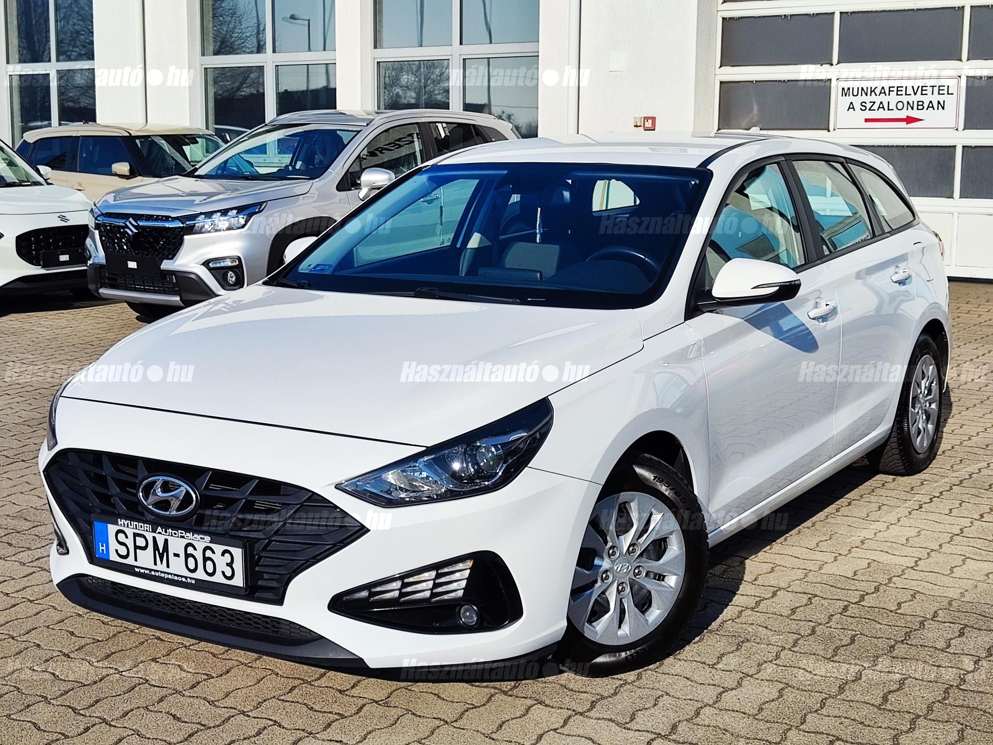 HYUNDAI I30 2021/3 - 1