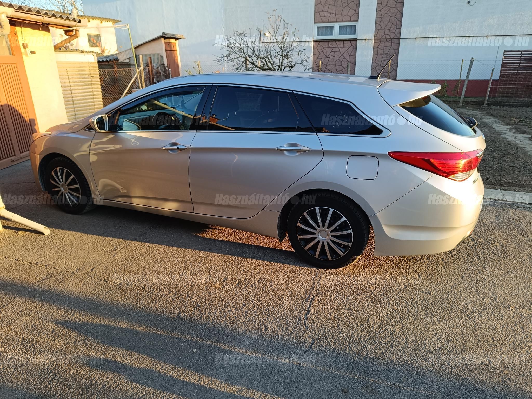 HYUNDAI I40 2012/1 - 1