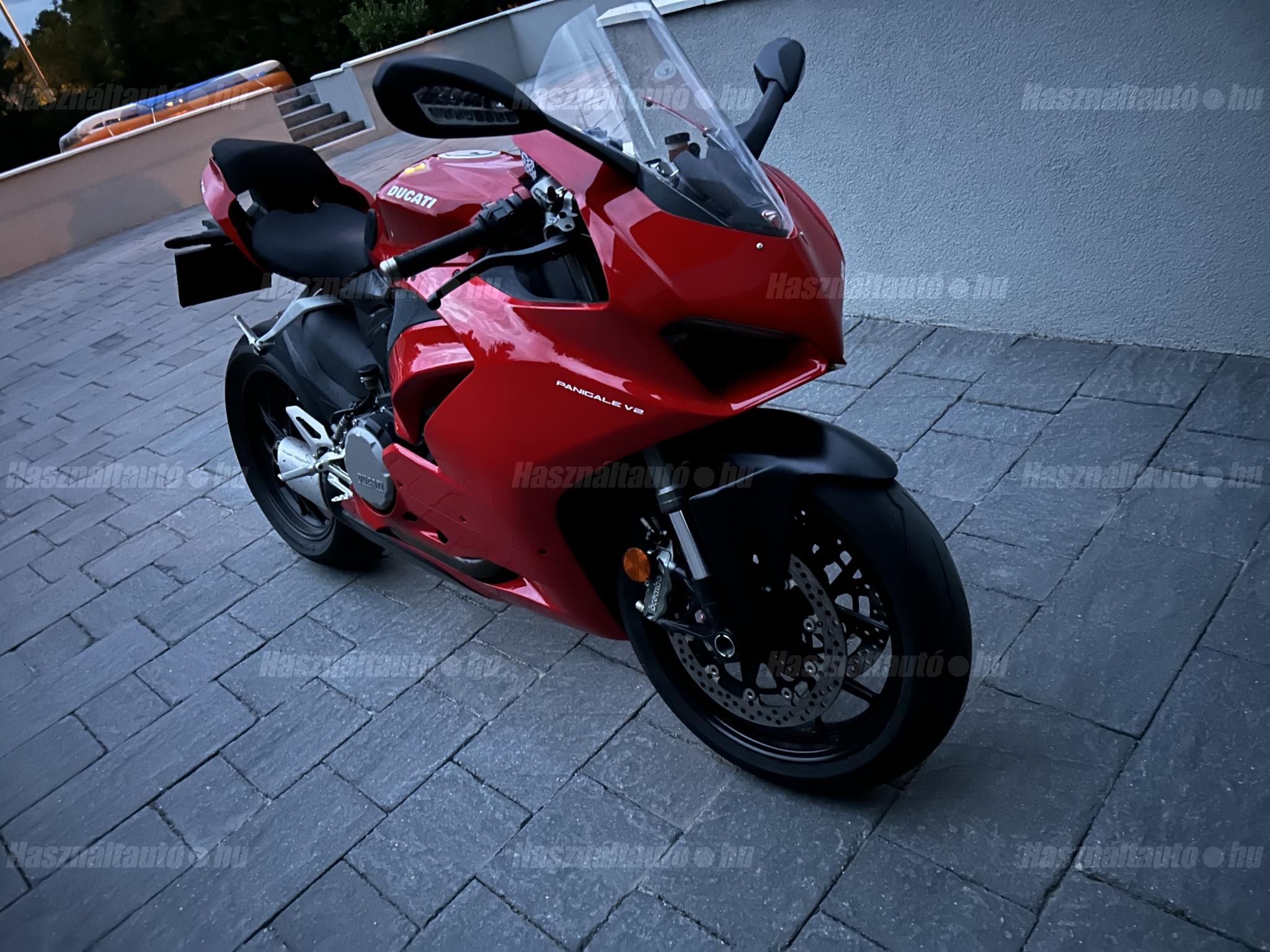 DUCATI PANIGALE V2 2021/10 - 1