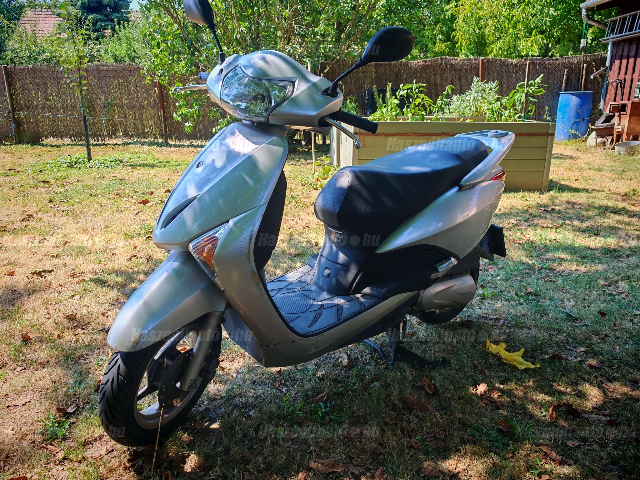 HONDA NHX 110 LEAD 2008/8 - 1