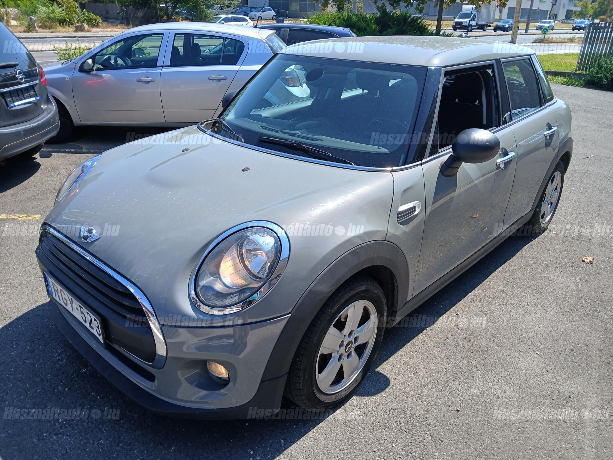 MINI MINI ONE 2015/7 - 1