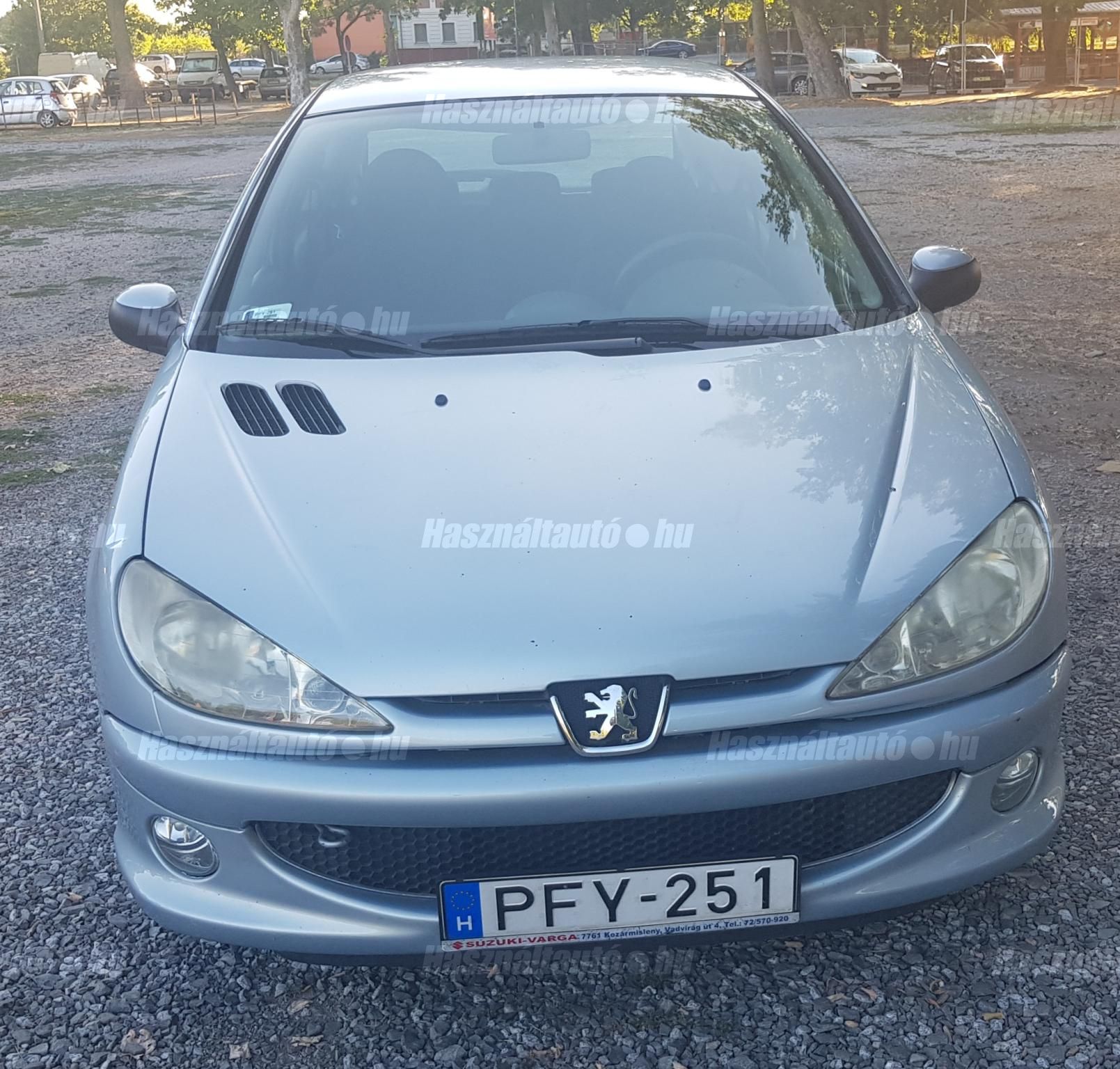 PEUGEOT 206 2003/12 - 1