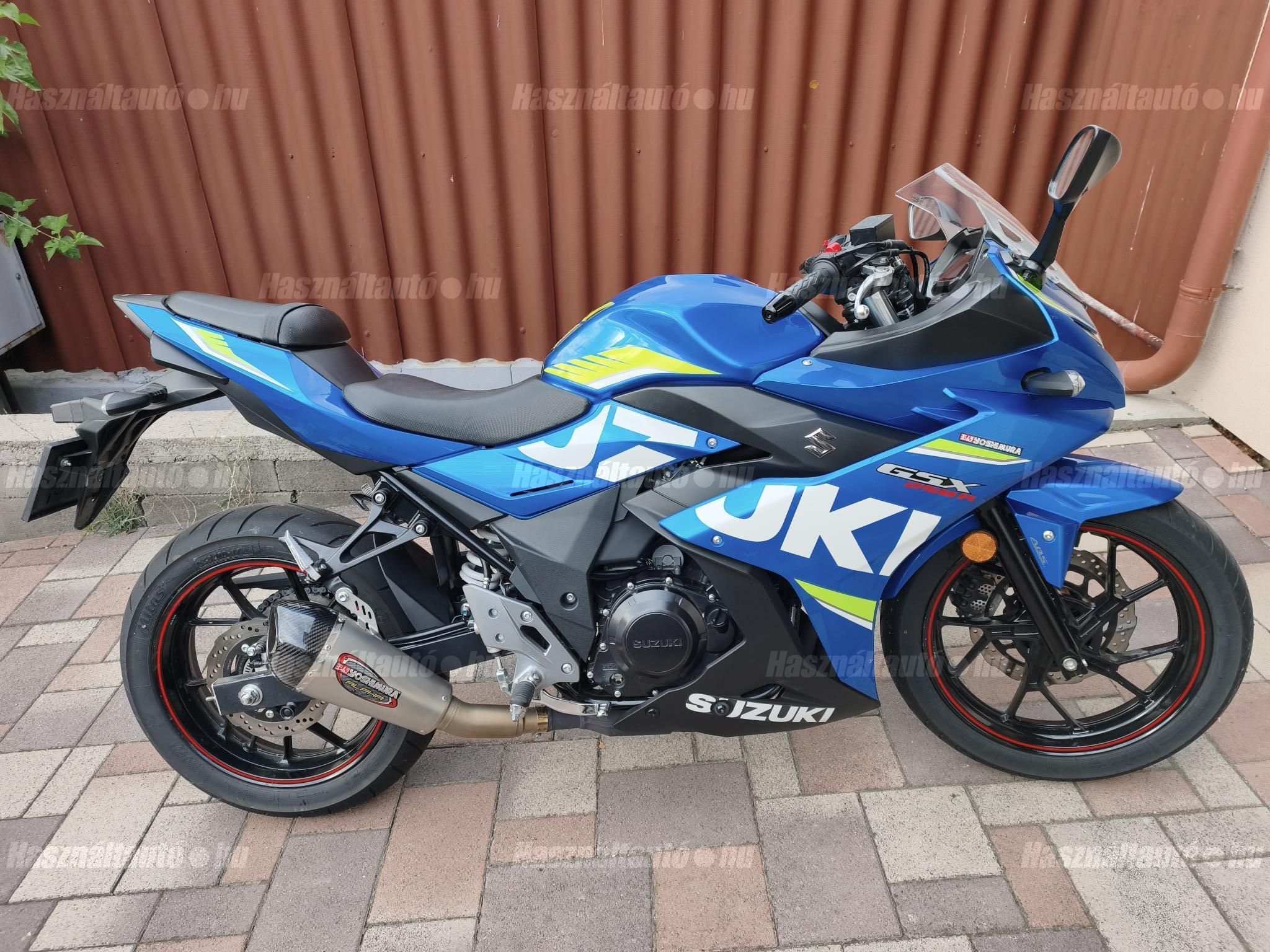 SUZUKI GSX 250 R 2021/3 - 1