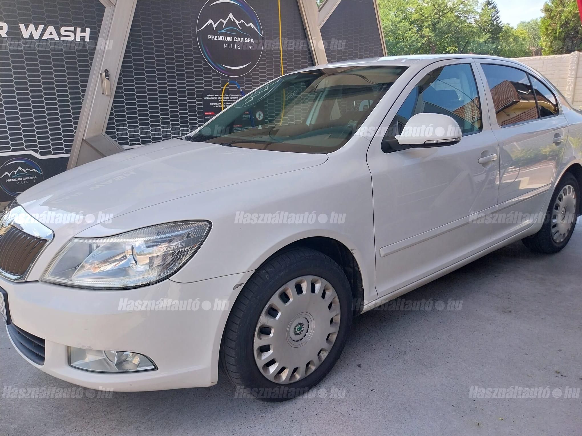 SKODA OCTAVIA 2011/3 - 1