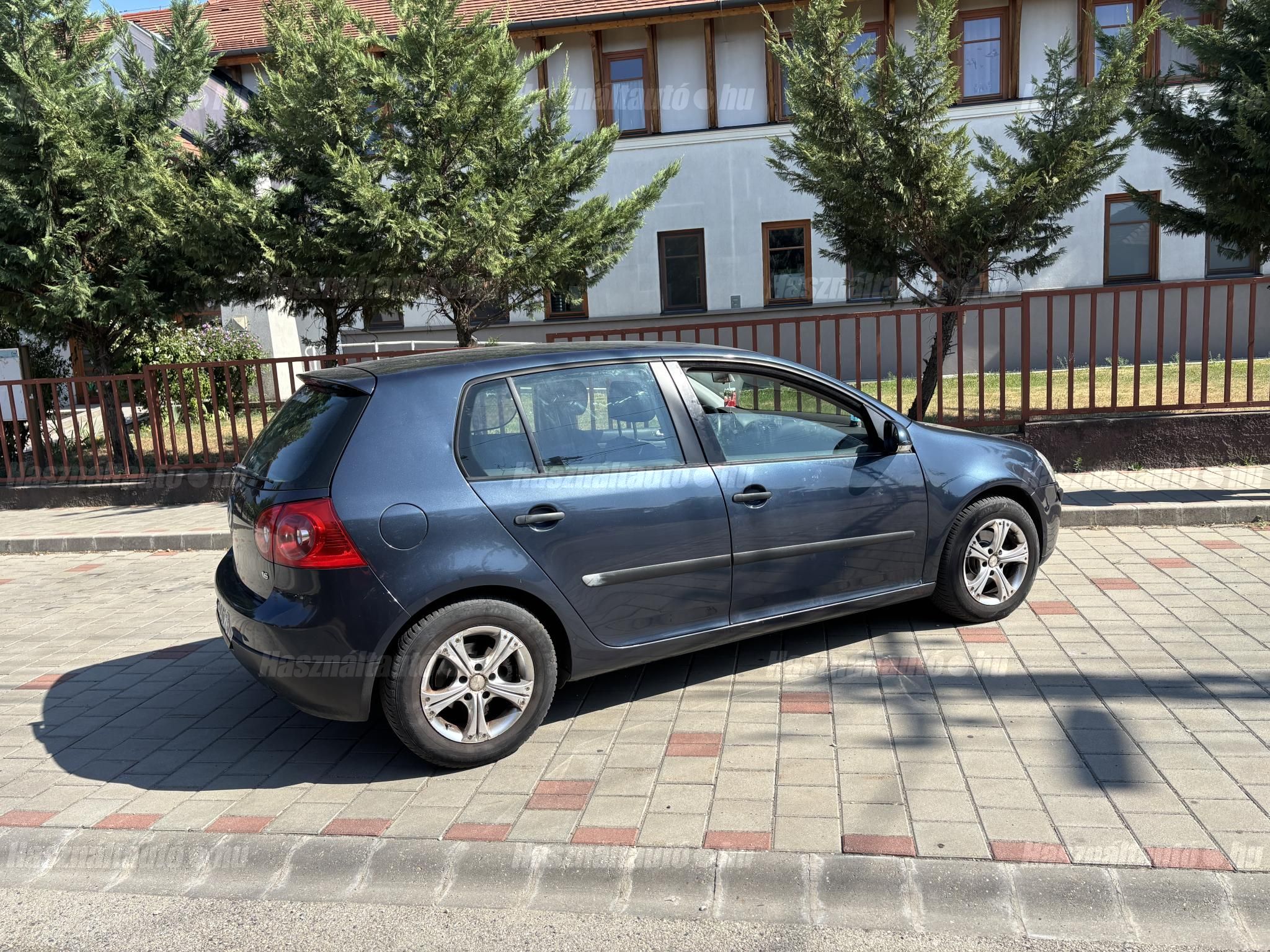 VOLKSWAGEN GOLF V 2004/5 - 1