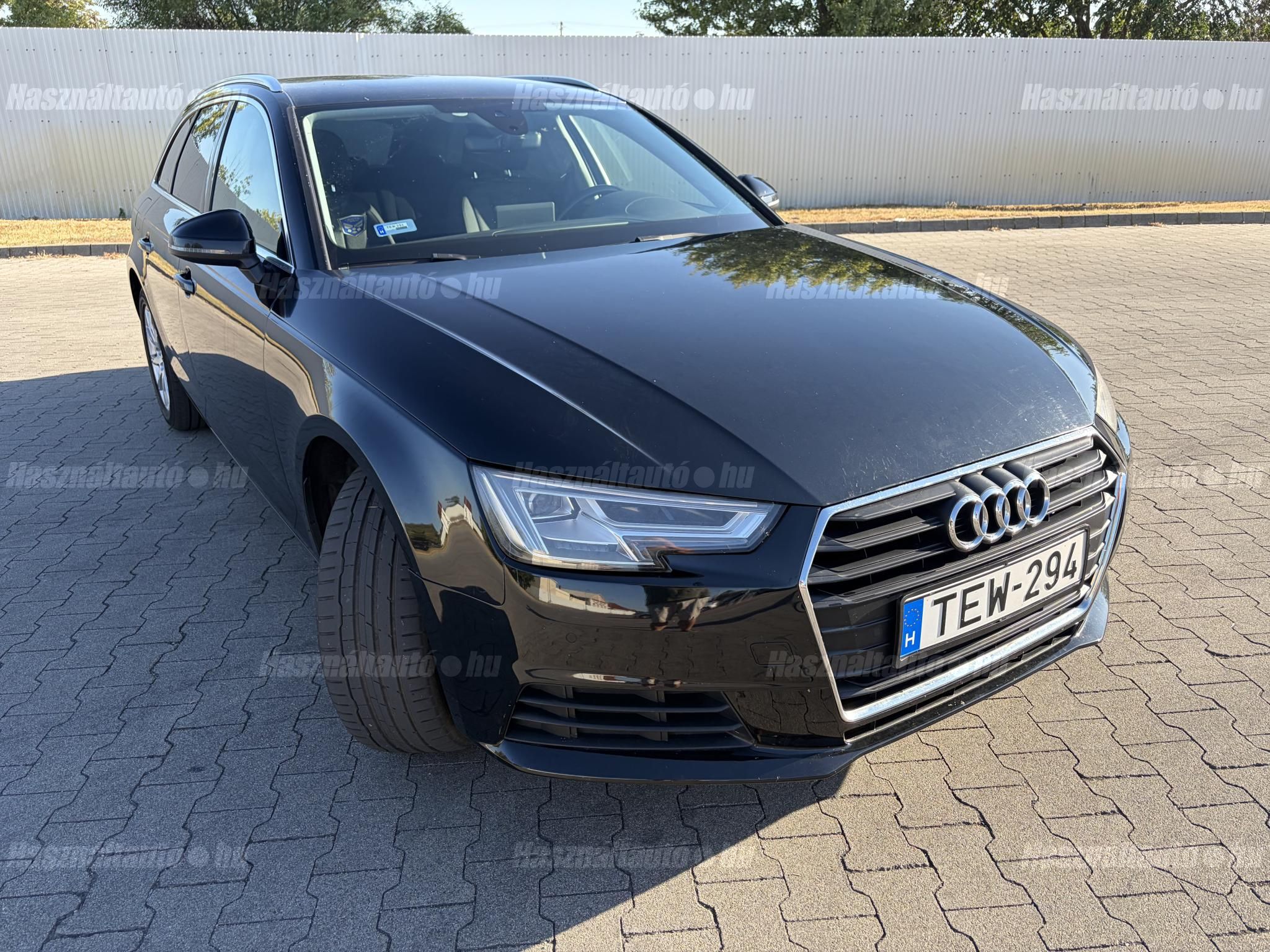 AUDI A4 2017/11 - 1