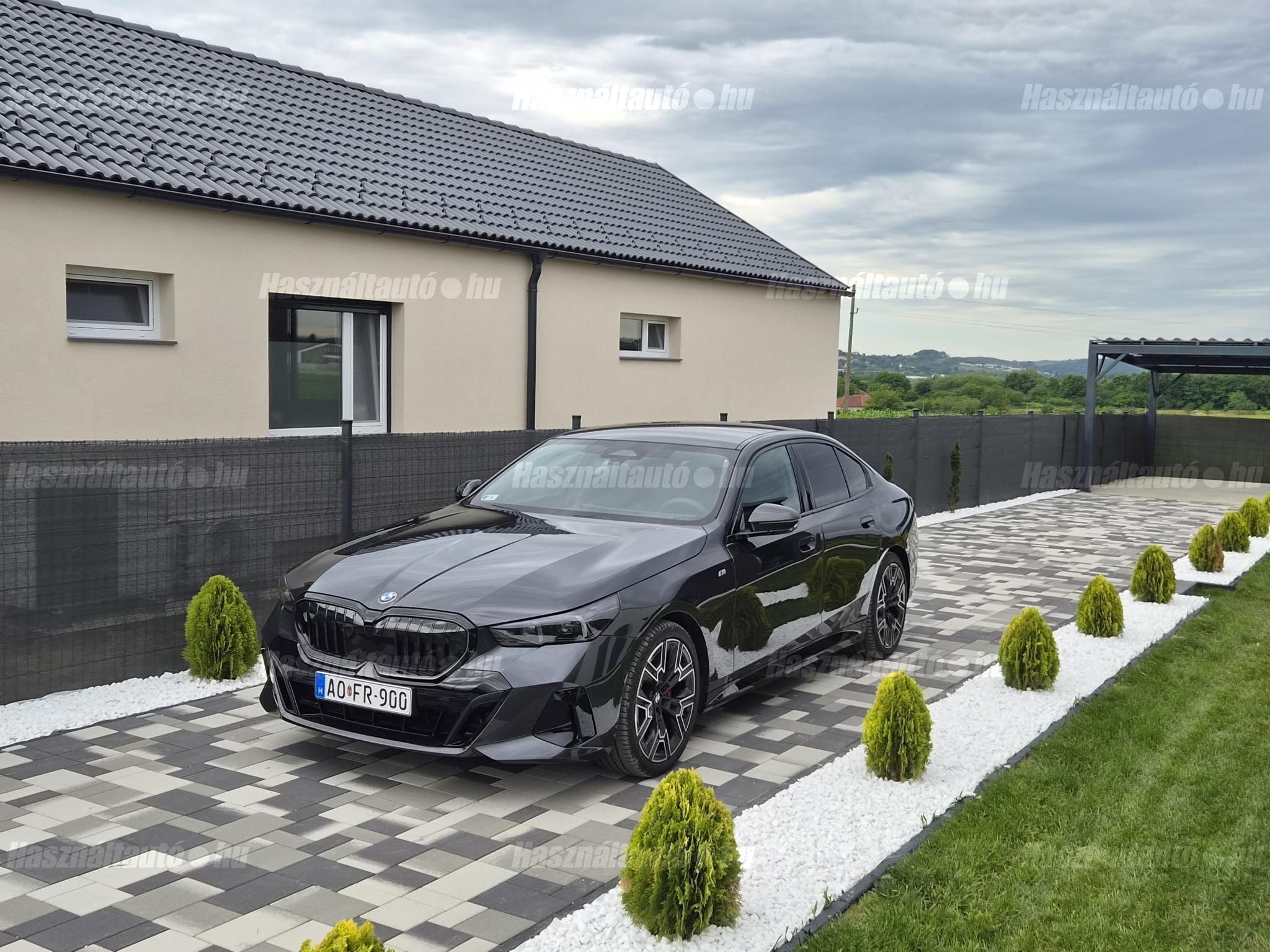 BMW 520 2024 - 1