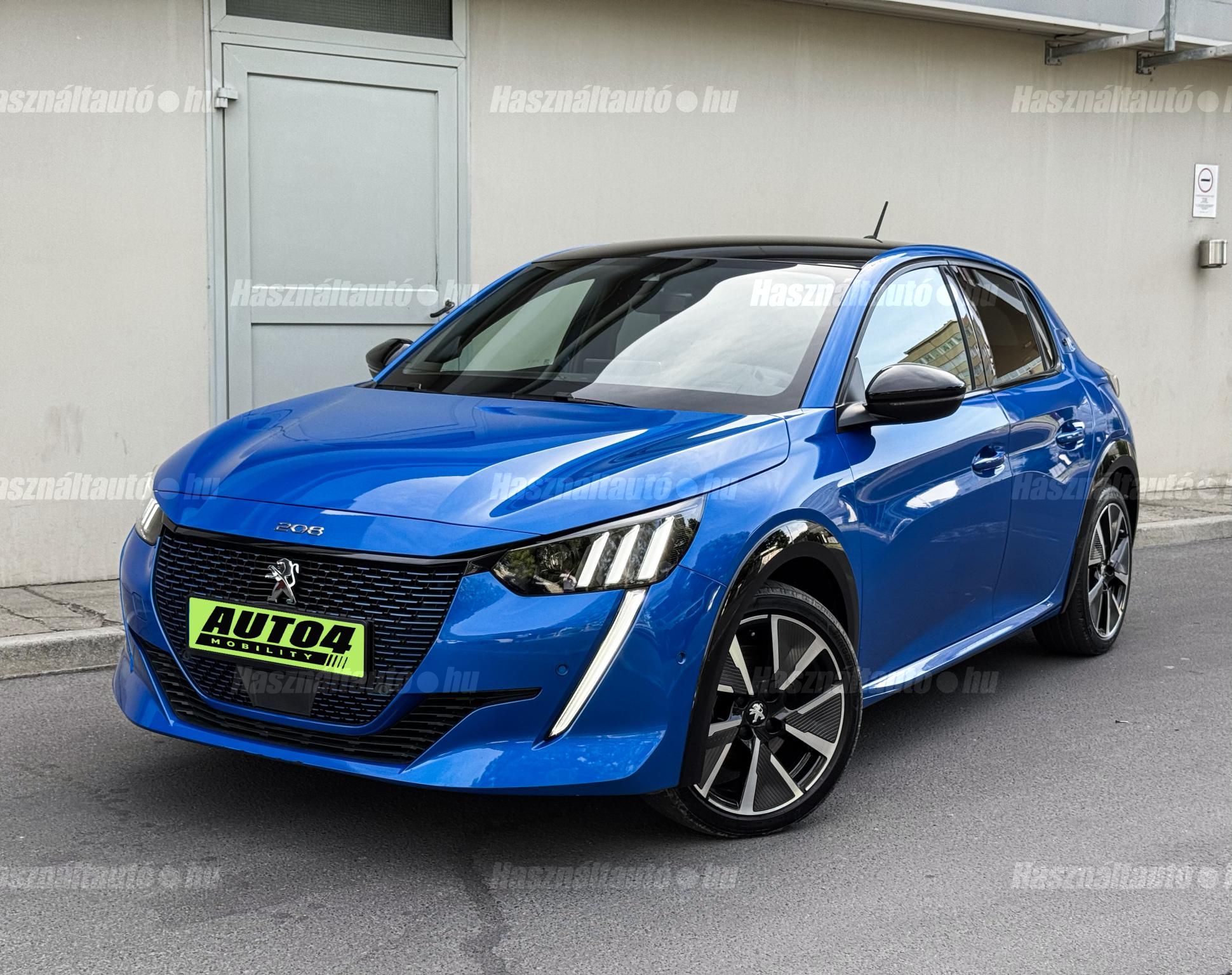 PEUGEOT 208 2022 - 1