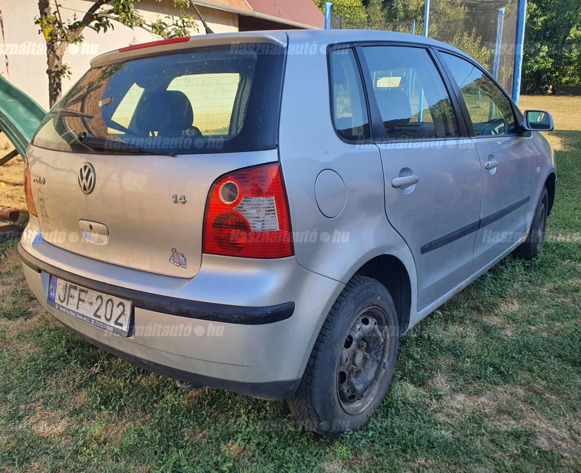 VOLKSWAGEN POLO 2002 - 1