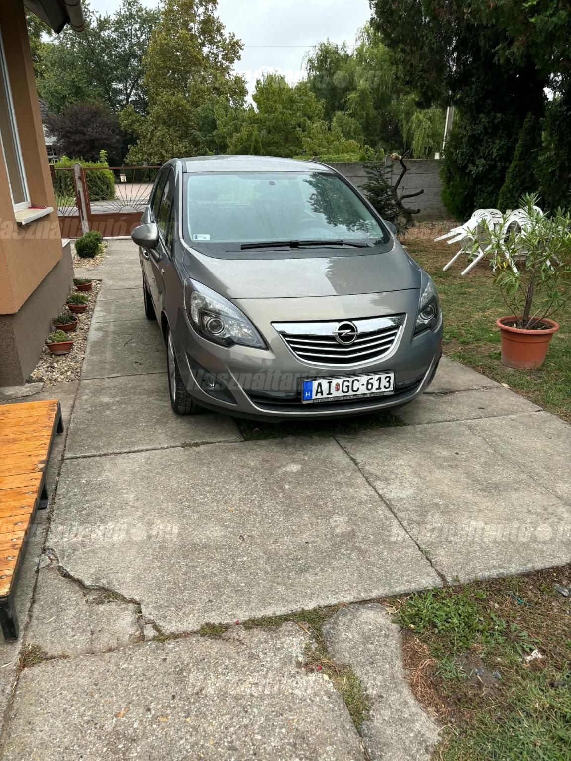 OPEL MERIVA B 2011/5 - 1