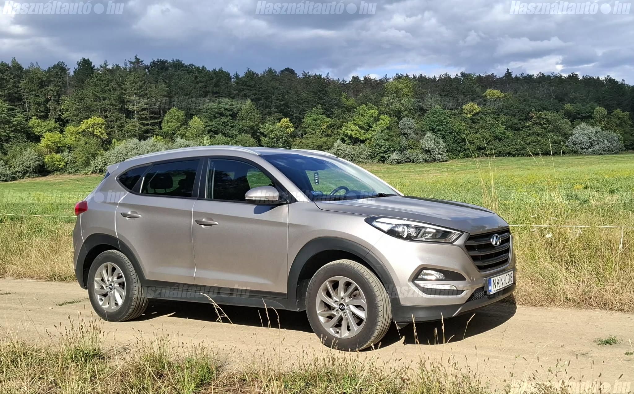 HYUNDAI TUCSON 2015/9 - 1