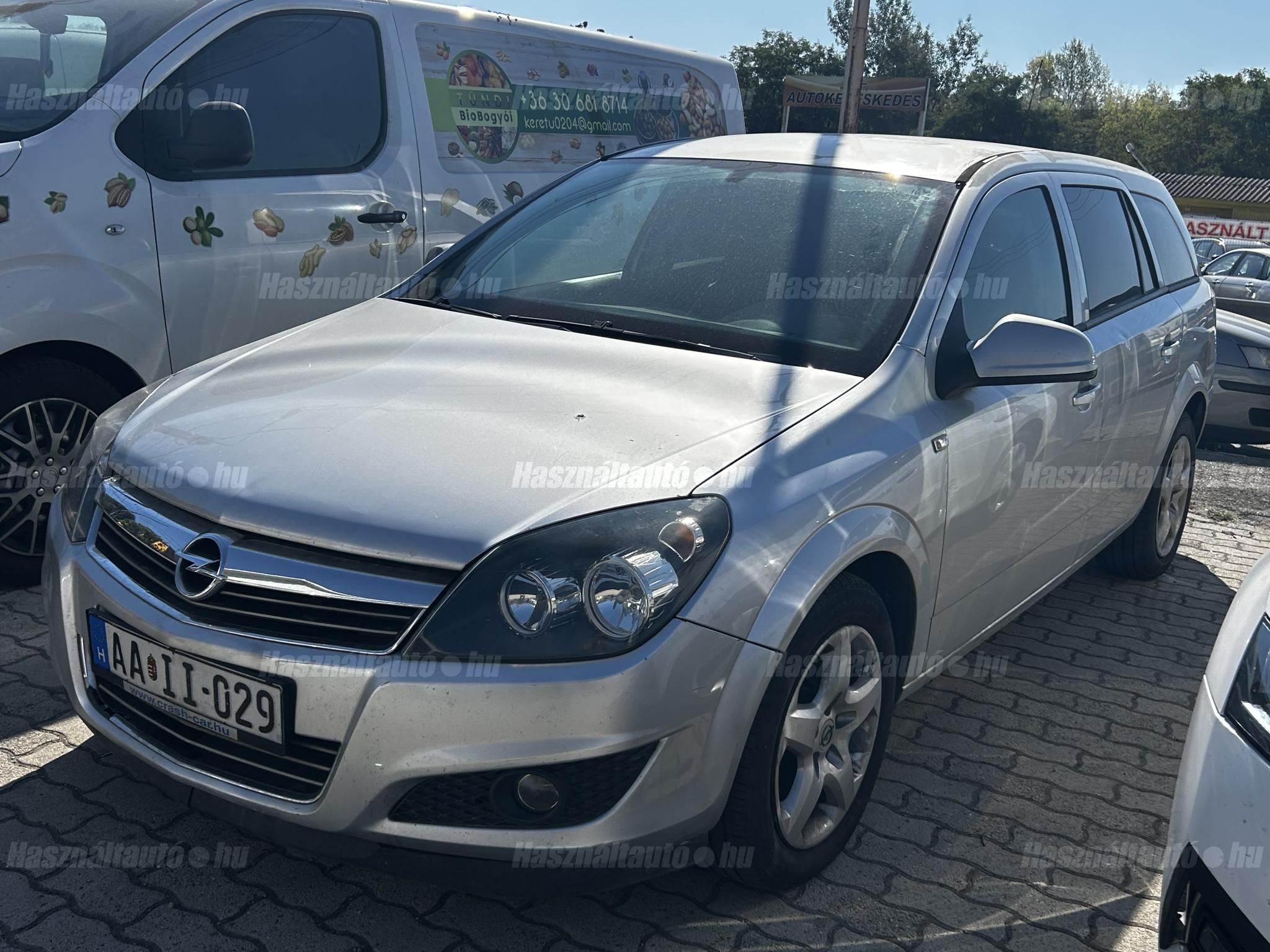 OPEL ASTRA H 2012/7 - 1