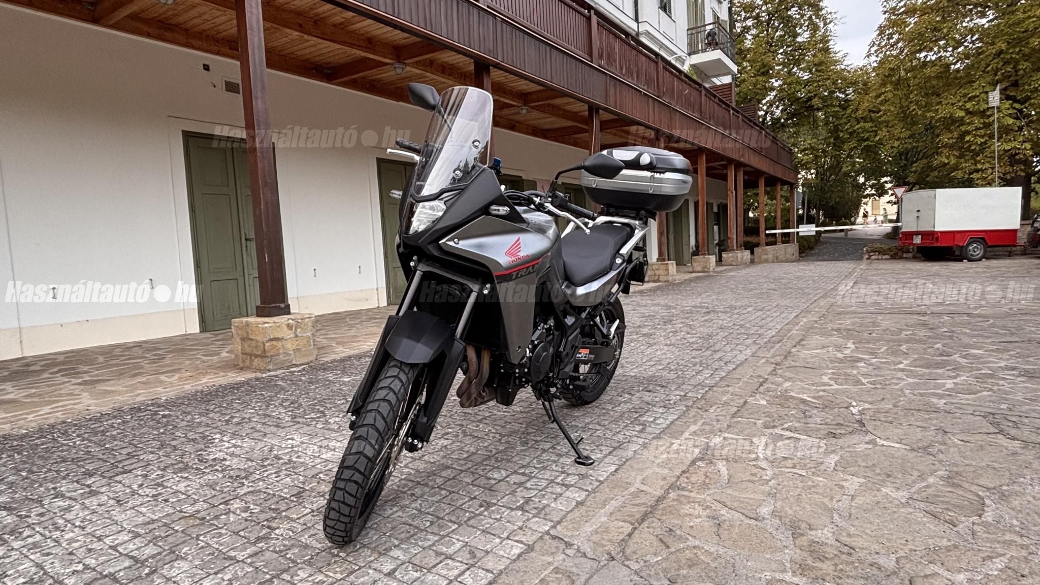 HONDA TRANSALP 2023/5 - 1
