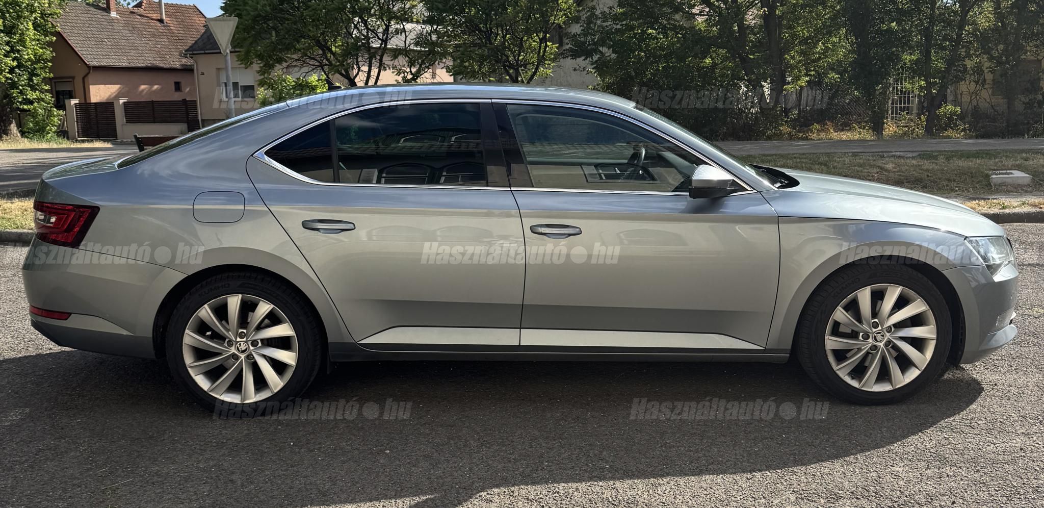 SKODA SUPERB 2017/2 - 1