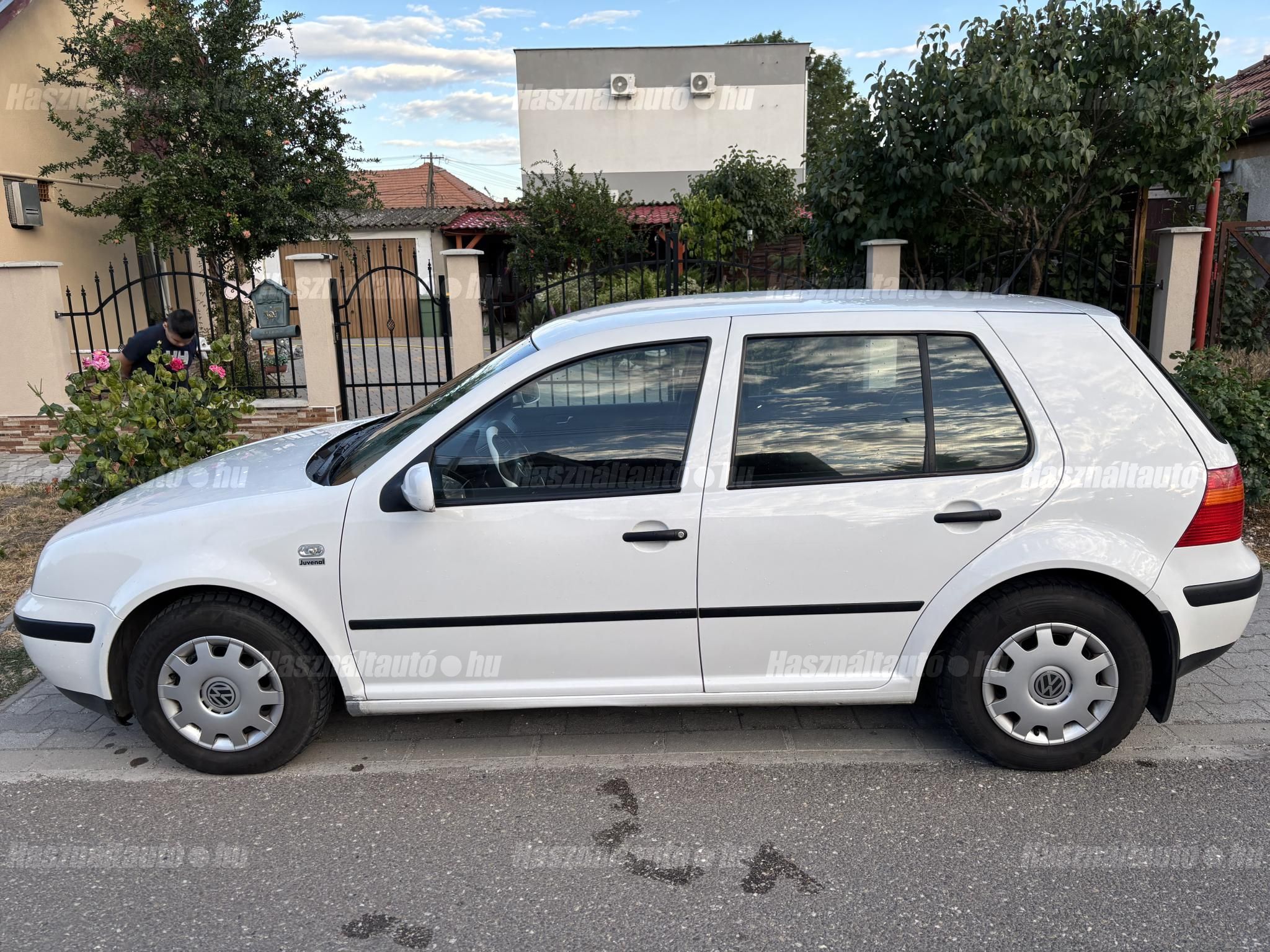 VOLKSWAGEN GOLF IV 2001/4 - 1