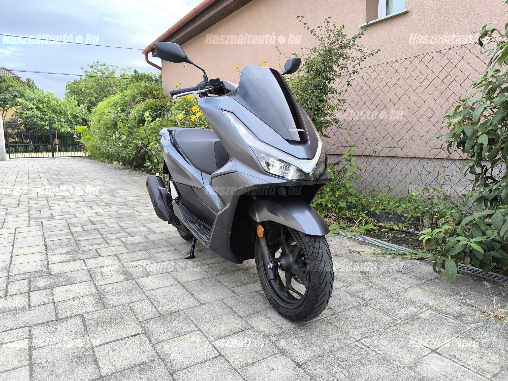 HONDA PCX 125 2026/6 - 1