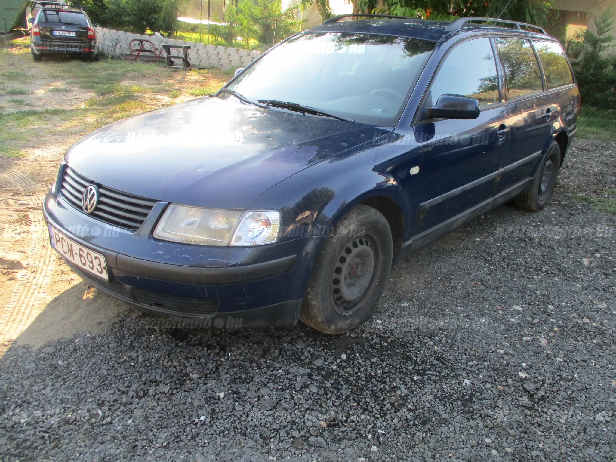 VOLKSWAGEN PASSAT V 2000/3 - 1