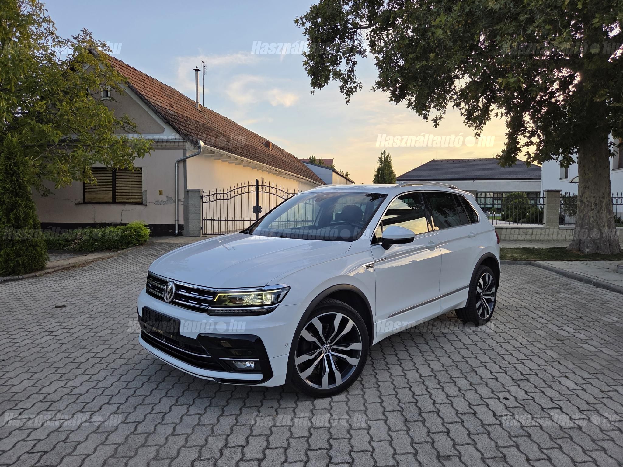VOLKSWAGEN TIGUAN 2019/12 - 1