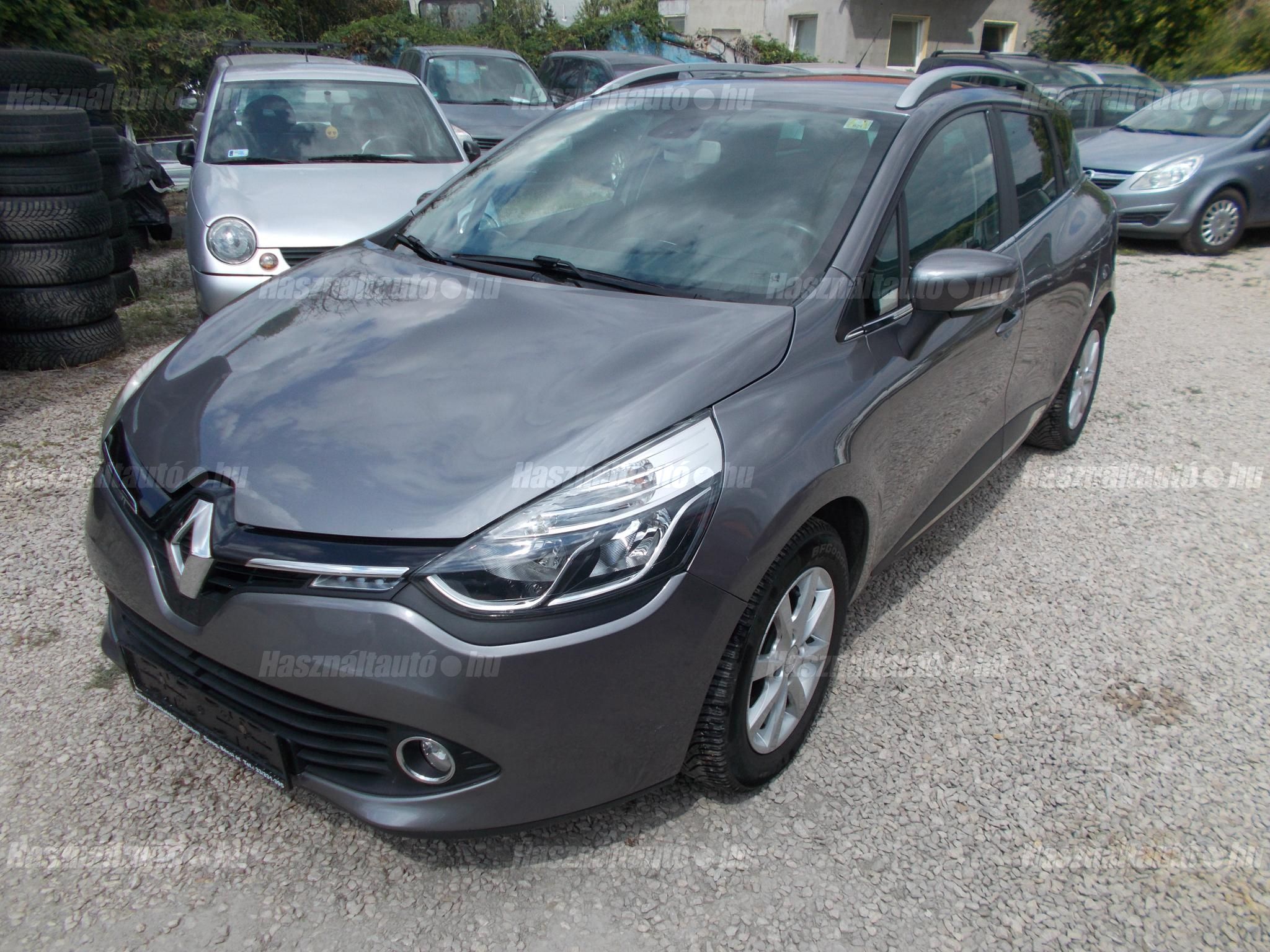 RENAULT CLIO 2015/8 - 1
