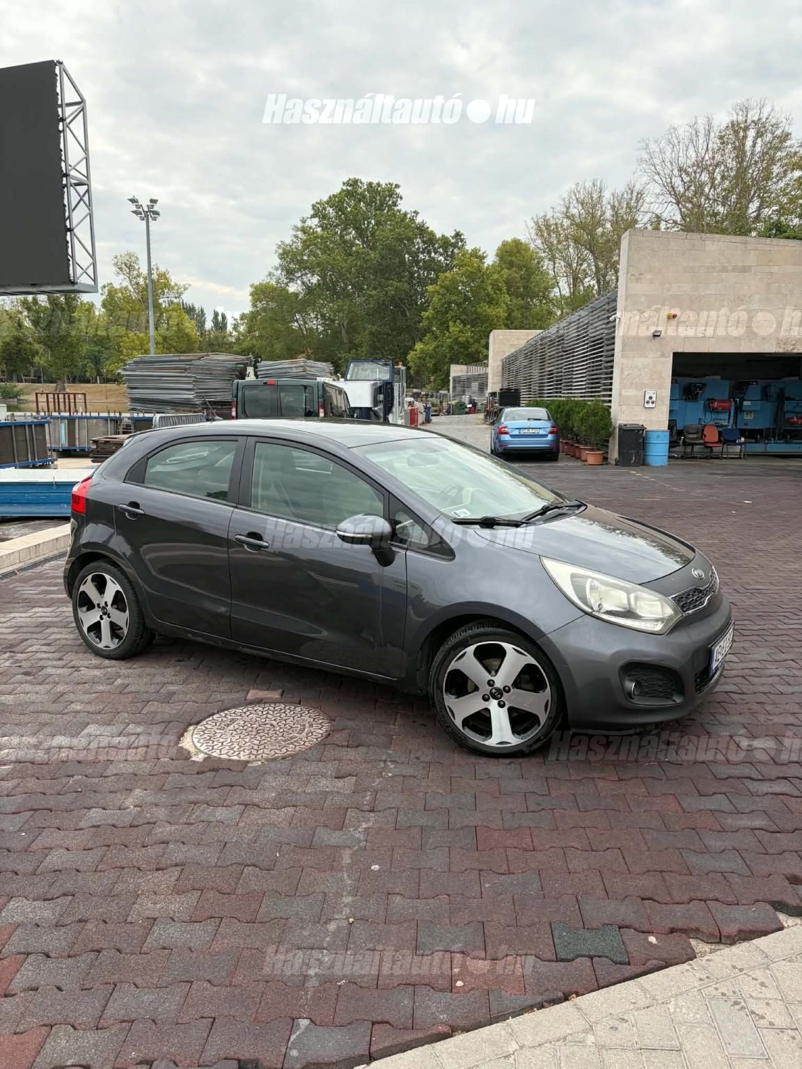 KIA RIO 2012/4 - 1
