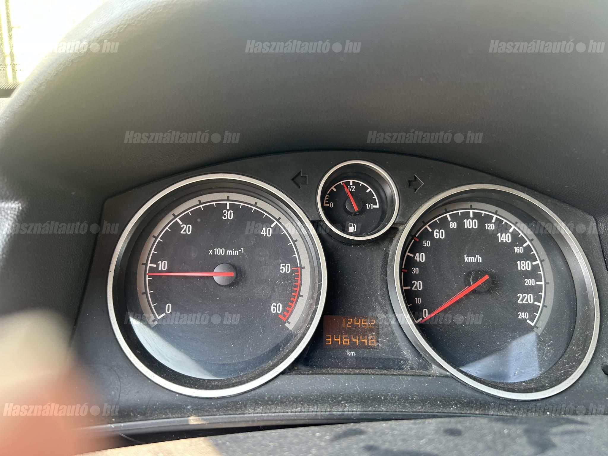 OPEL ASTRA H 2005/2 - 1