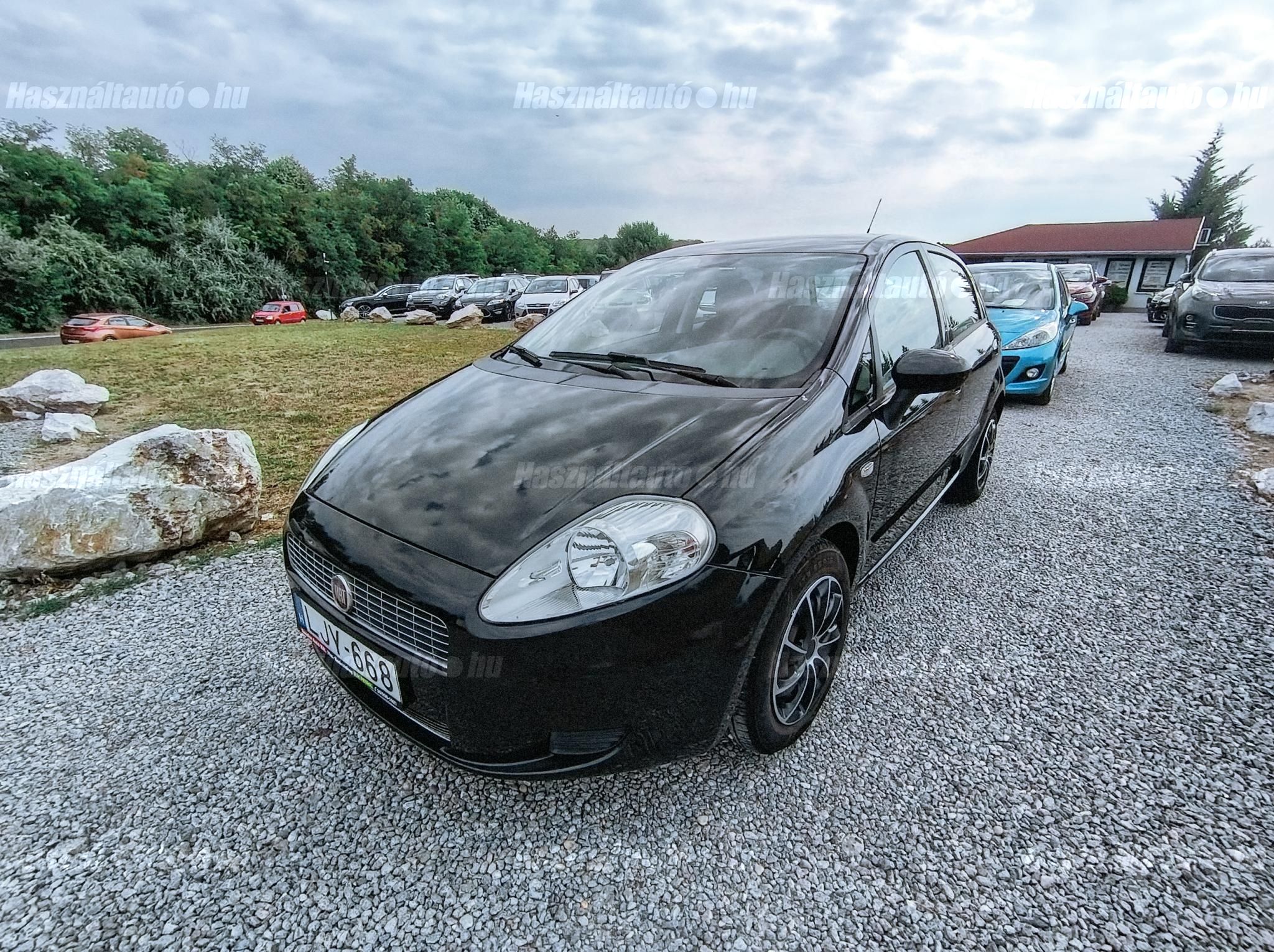 FIAT PUNTO 2009/7 - 1