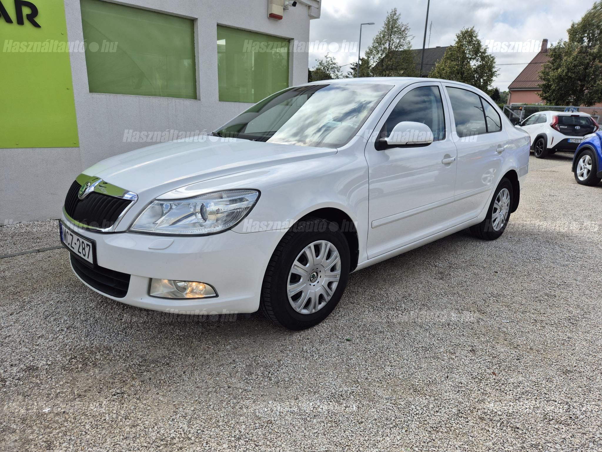 SKODA OCTAVIA 2012/7 - 1