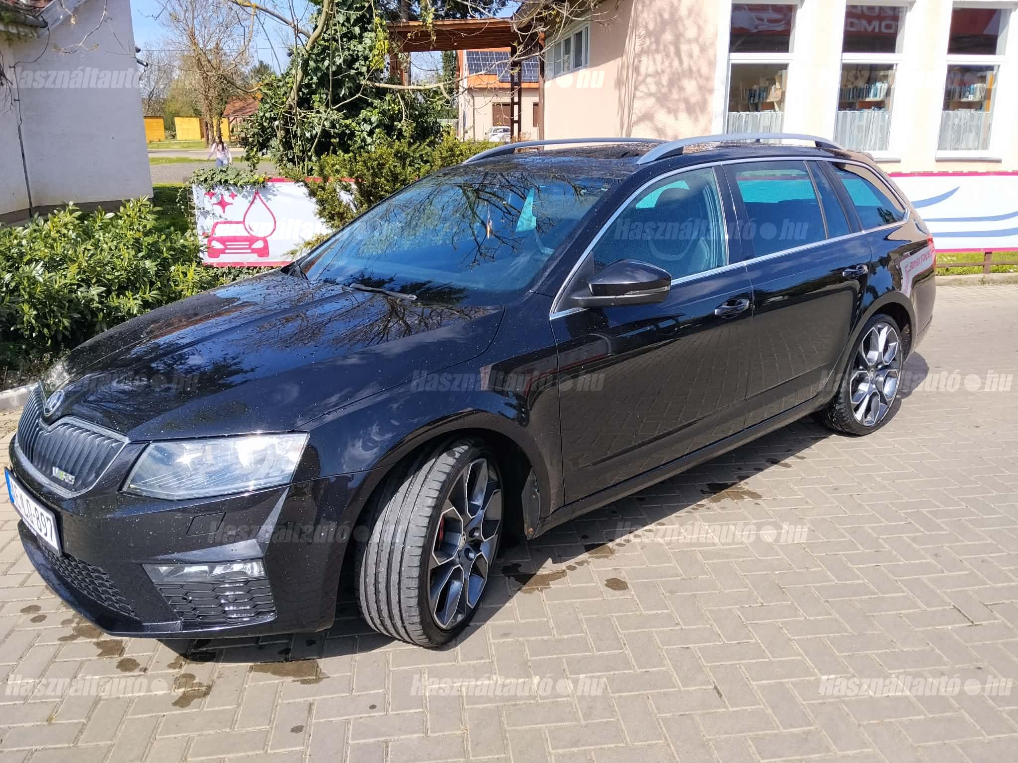 SKODA OCTAVIA 2015/8 - 1