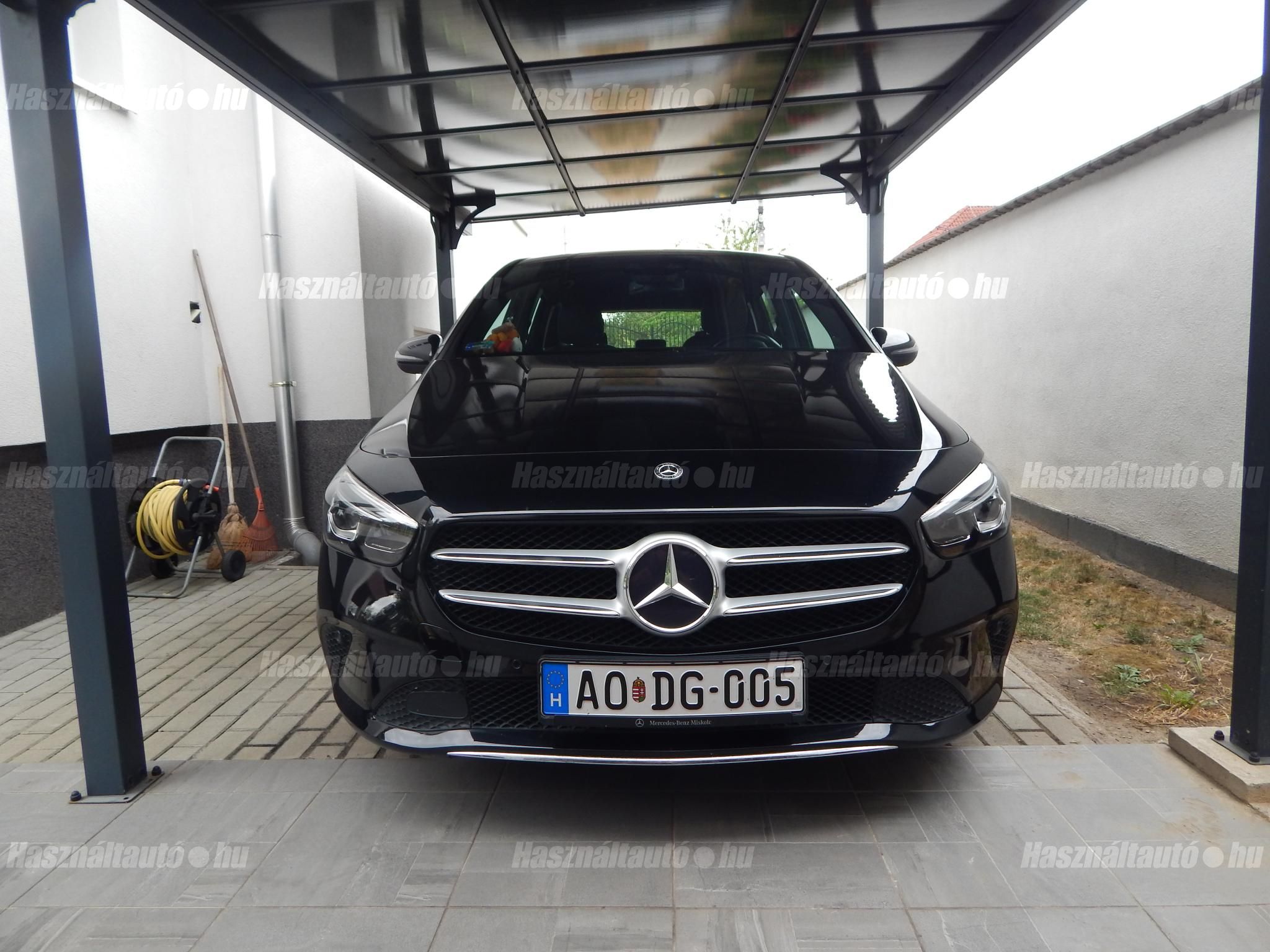 MERCEDES-BENZ B 200 2019/9 - 1