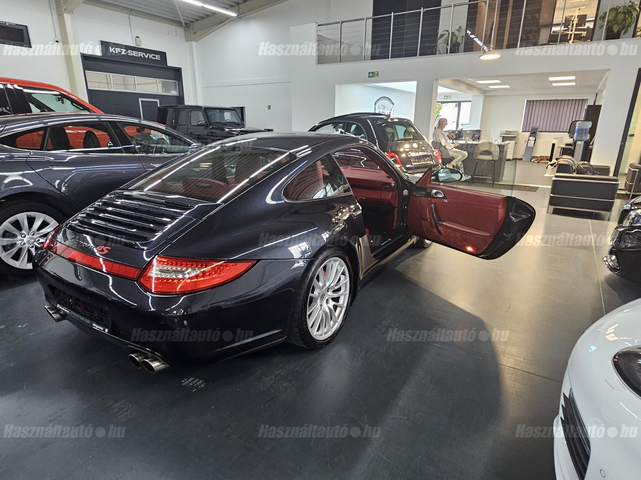PORSCHE 911 2009/7 - 1