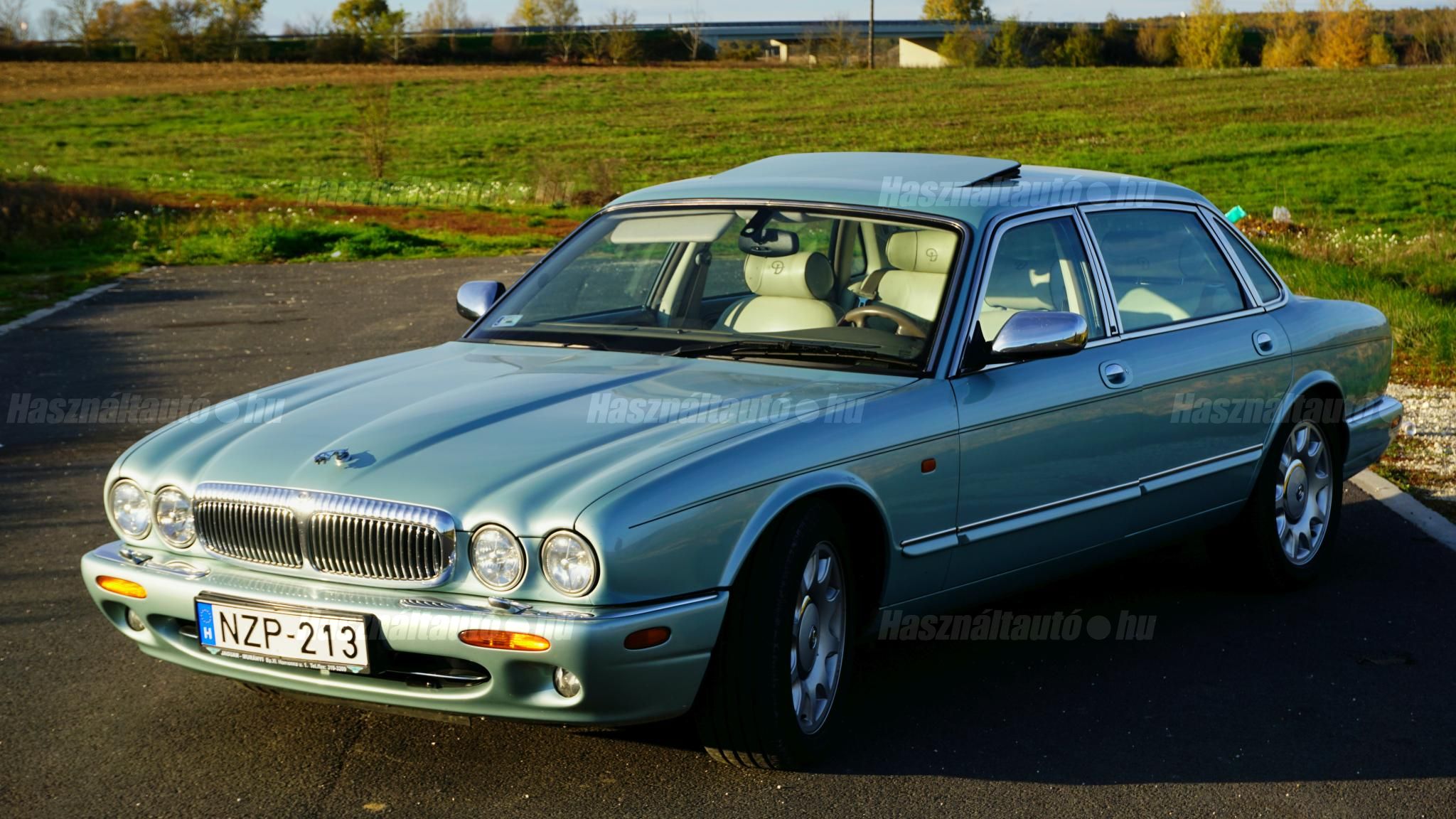 JAGUAR XJ 2000/1 - 1