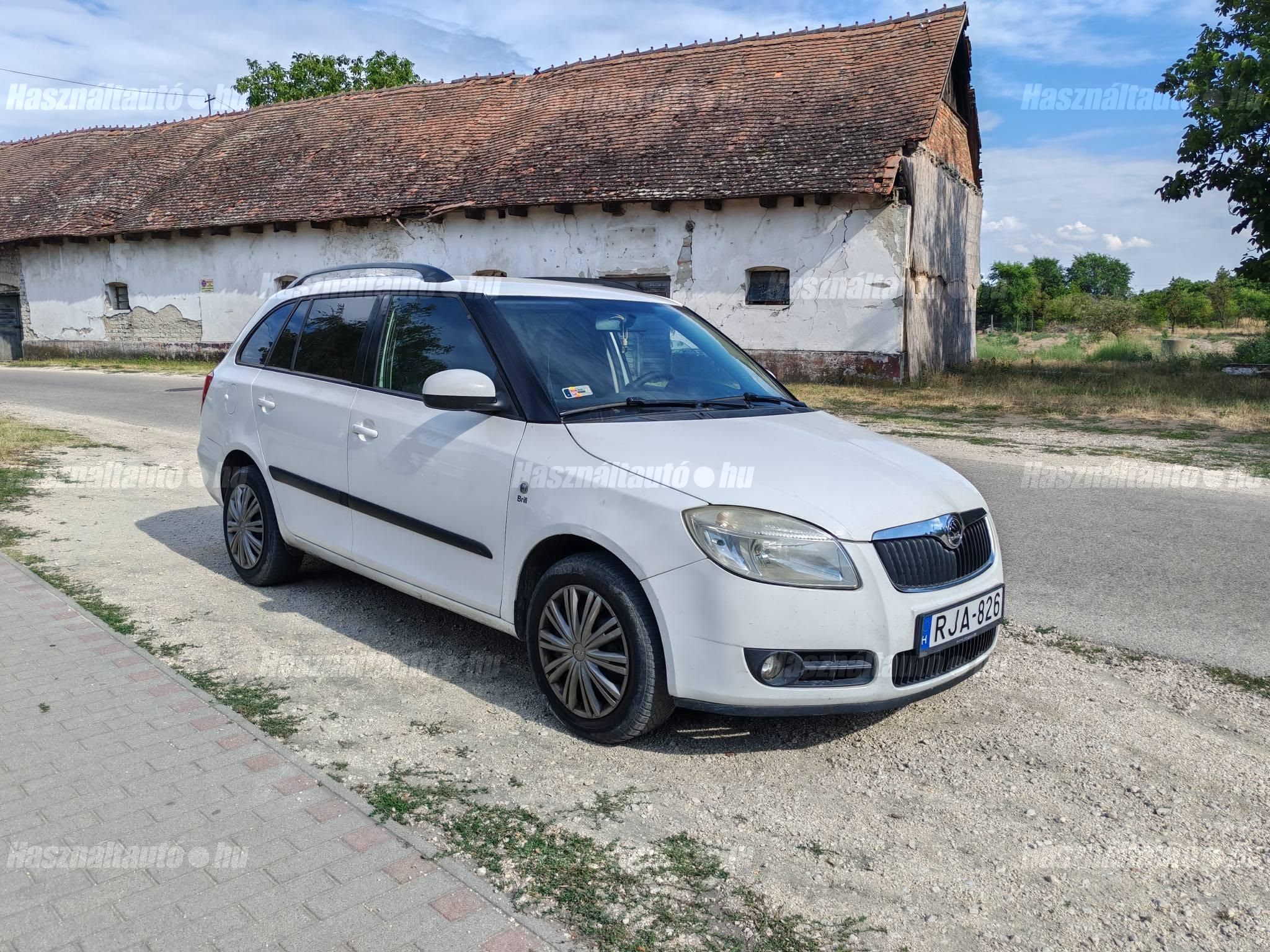 SKODA FABIA 2010/2 - 1