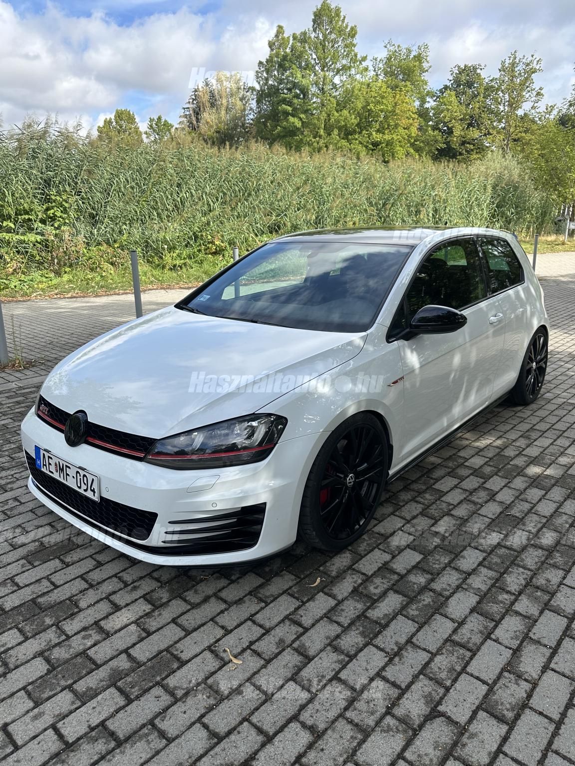 VOLKSWAGEN GOLF VII 2013/10 - 1