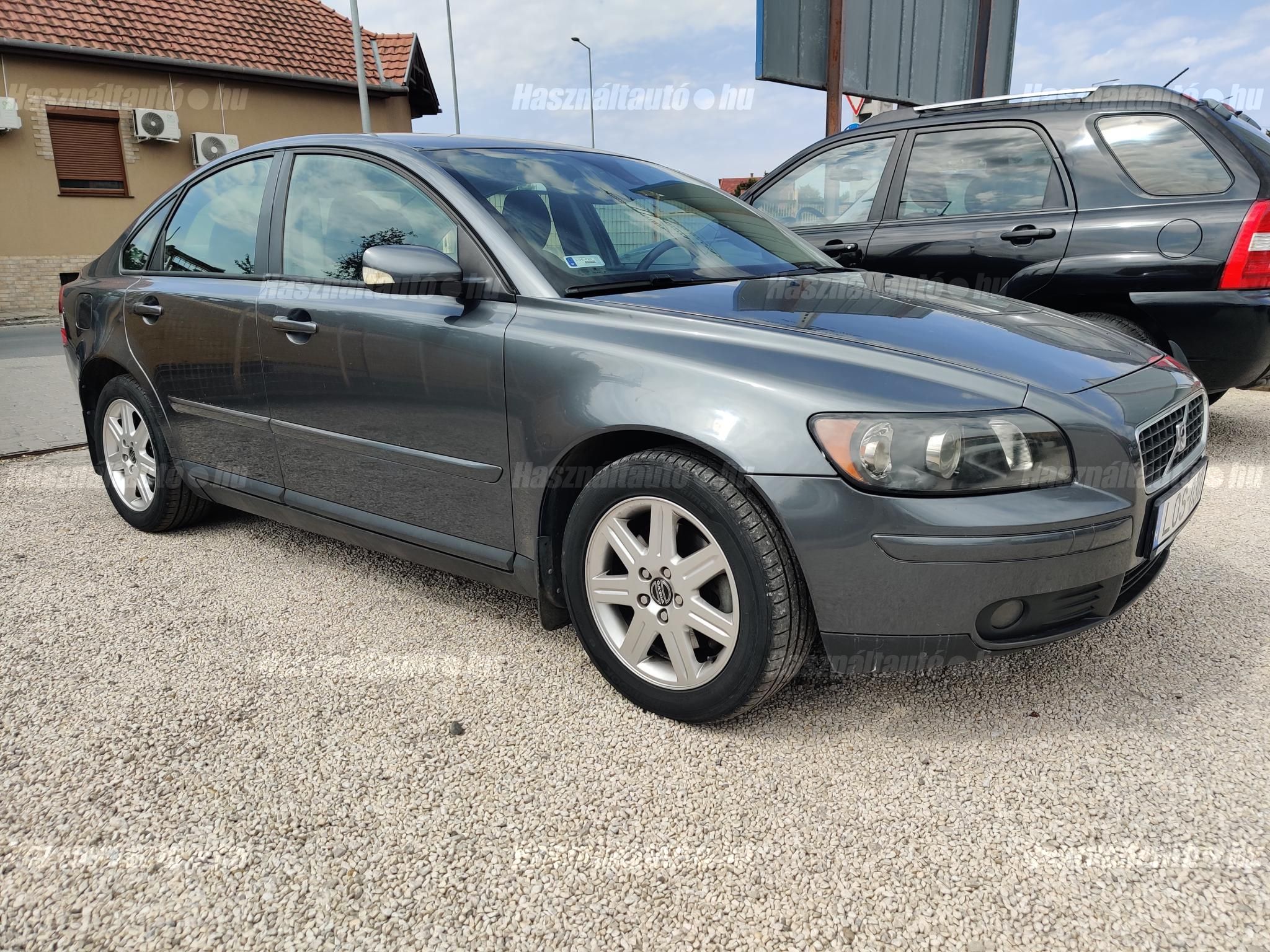 VOLVO S40 2006/2 - 1