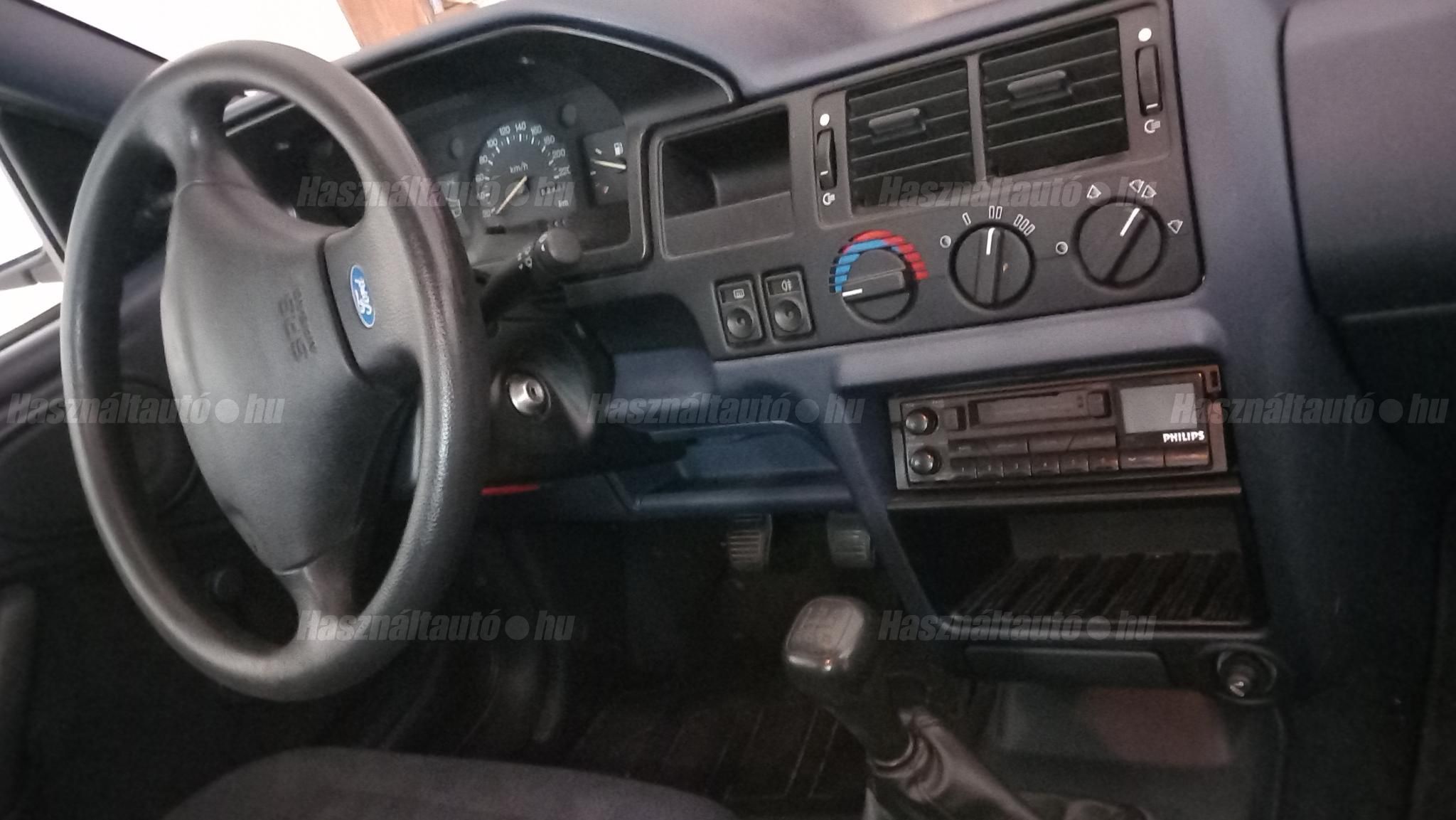 FORD ESCORT 1994/8 - 1