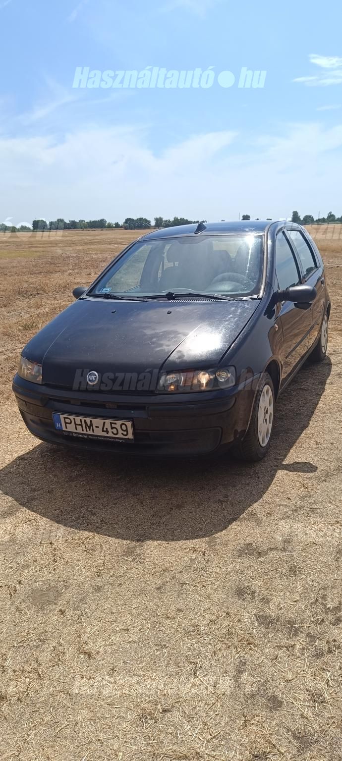 FIAT PUNTO 2001/6 - 1