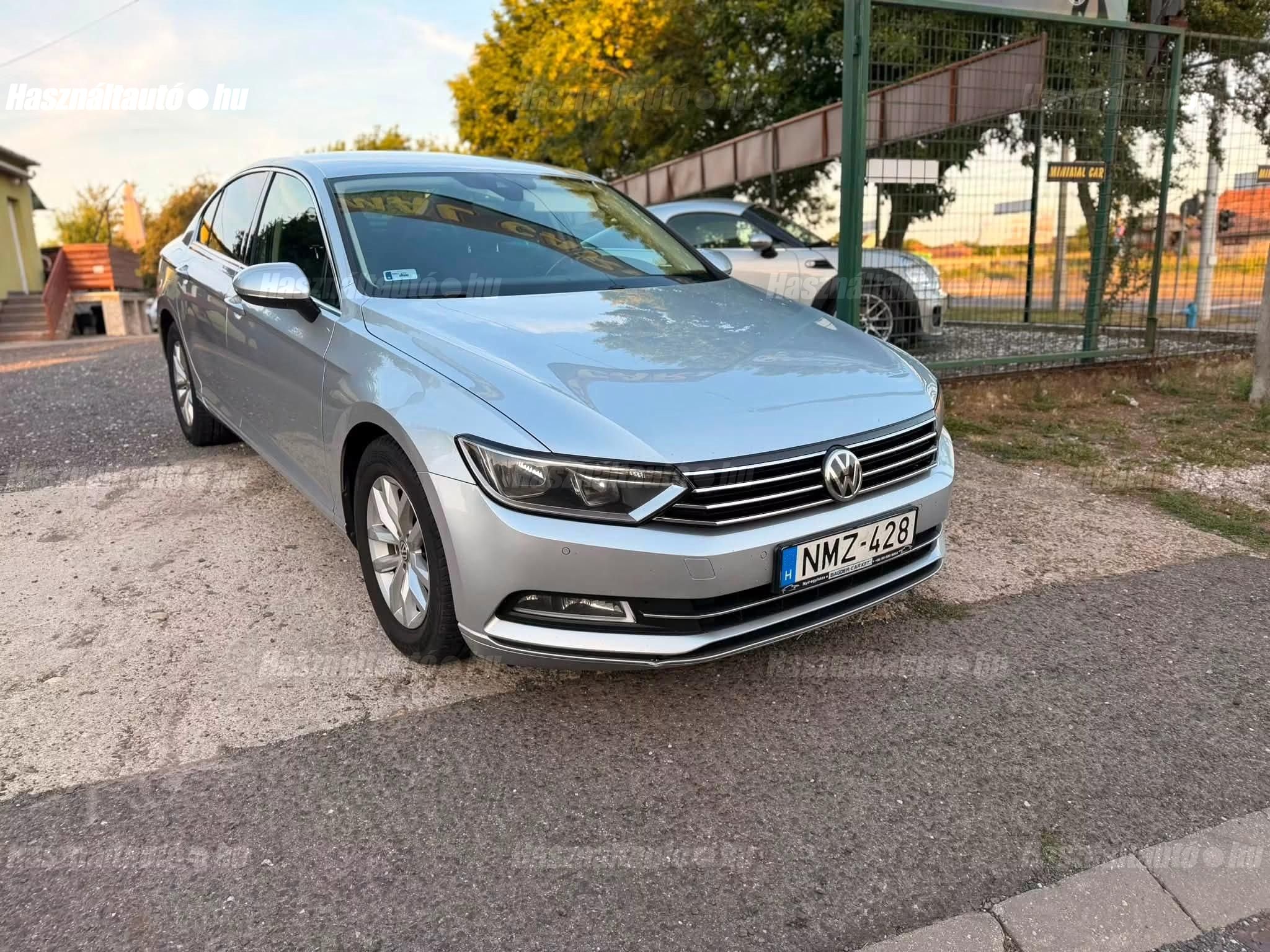 VOLKSWAGEN PASSAT 2016 - 1