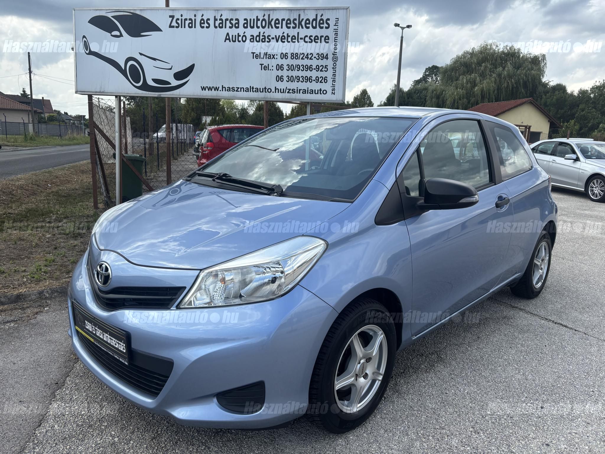 TOYOTA YARIS 2013/7 - 1