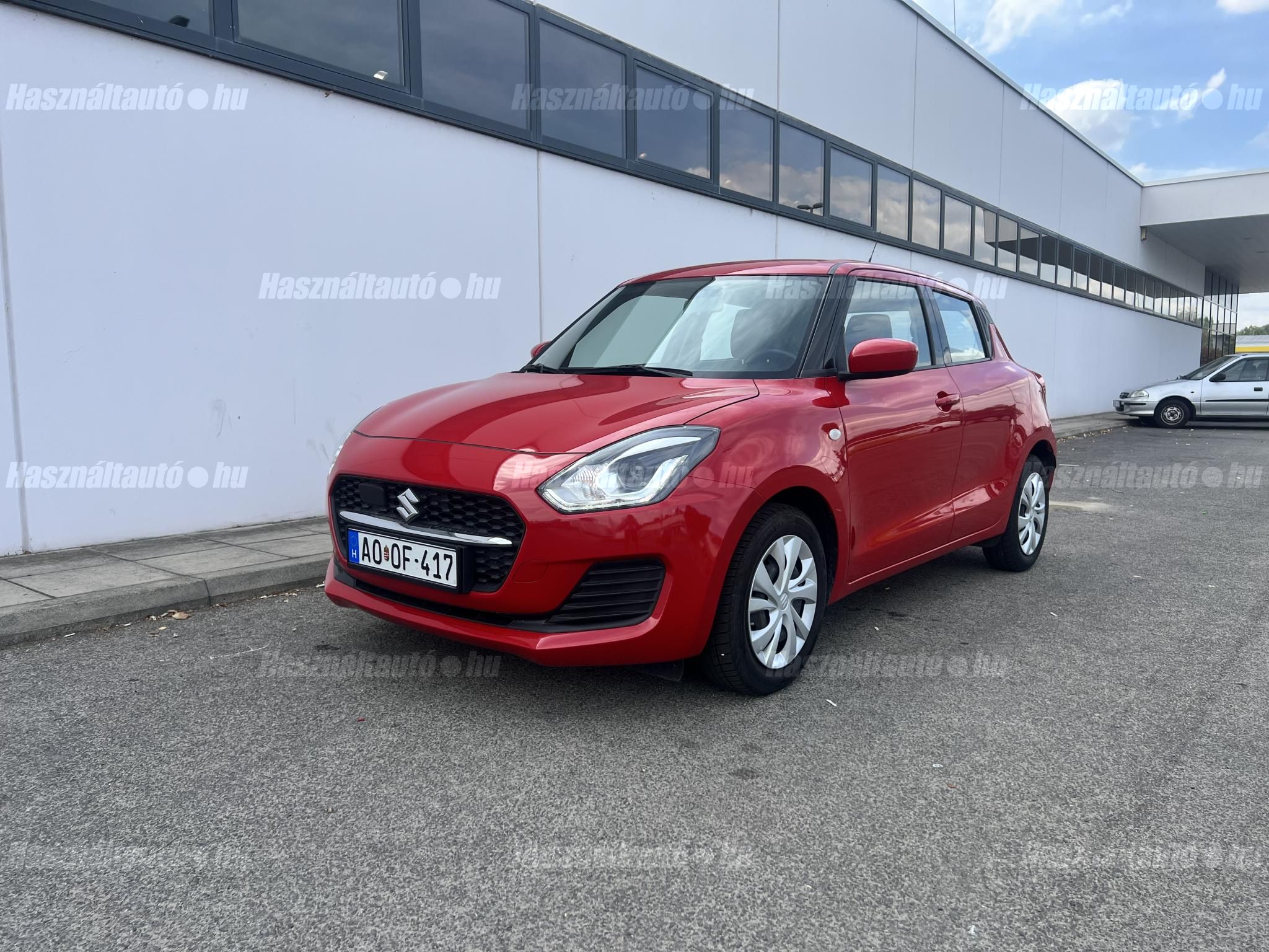 SUZUKI SWIFT 2023/3 - 1