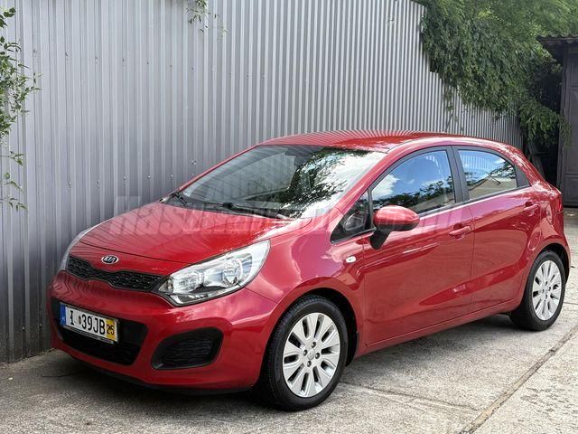 KIA RIO 2012/4 - 1